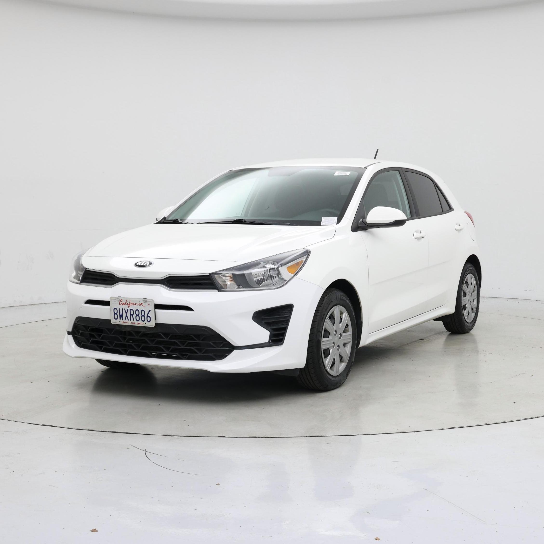 Thumbnail: 2021 Kia Rio5 - 4