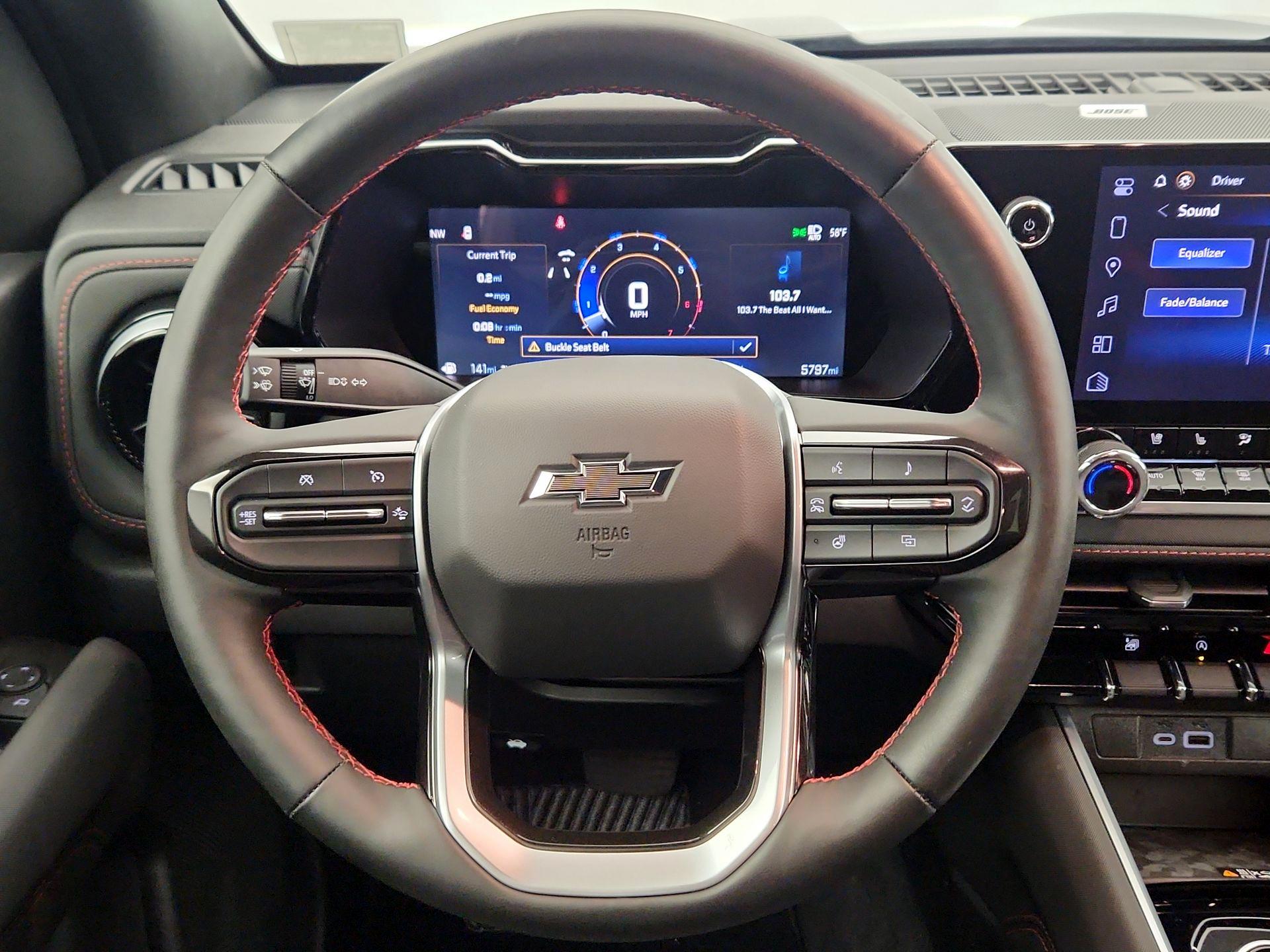 Thumbnail: 2024 Chevrolet Colorado - 10