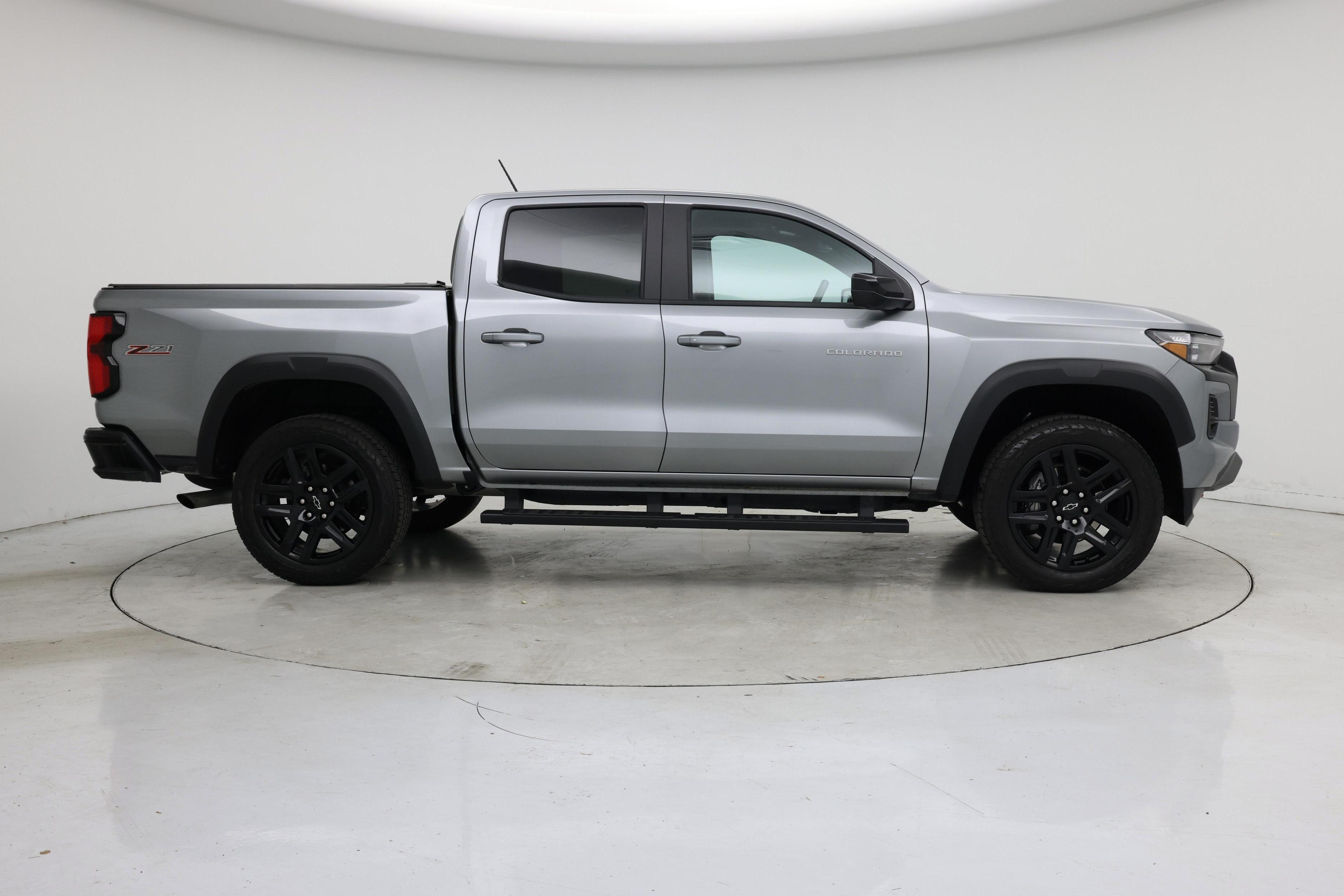 Thumbnail: 2024 Chevrolet Colorado - 7