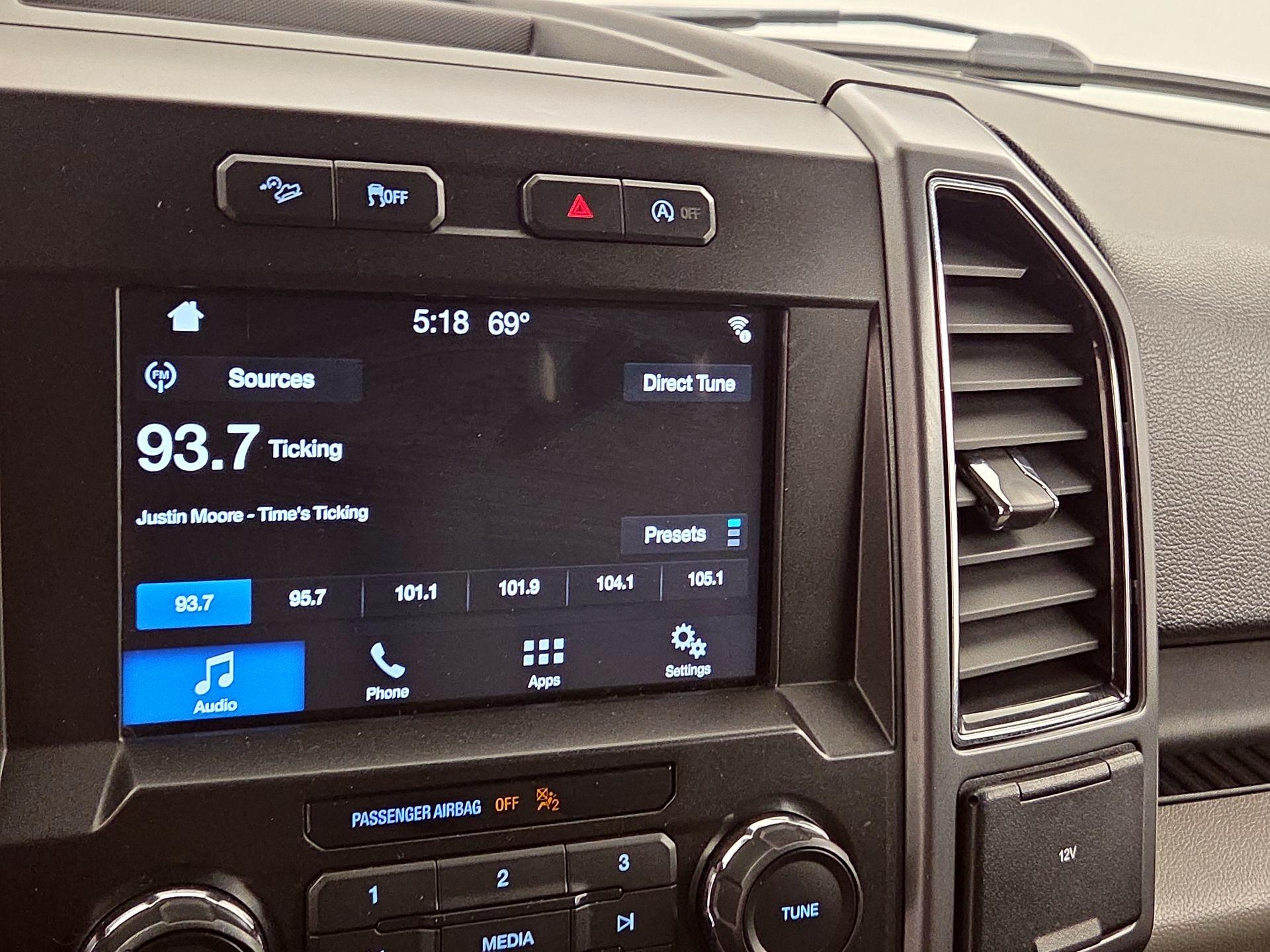 Thumbnail: 2018 Ford F-150 - 15