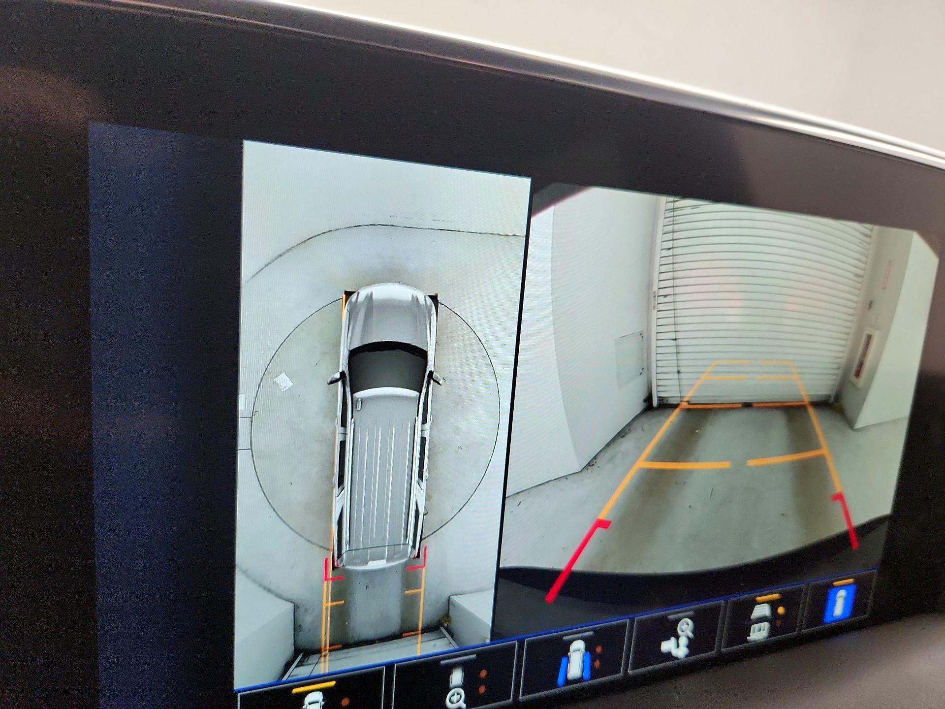 Thumbnail: 2024 Chevrolet Tahoe - 14