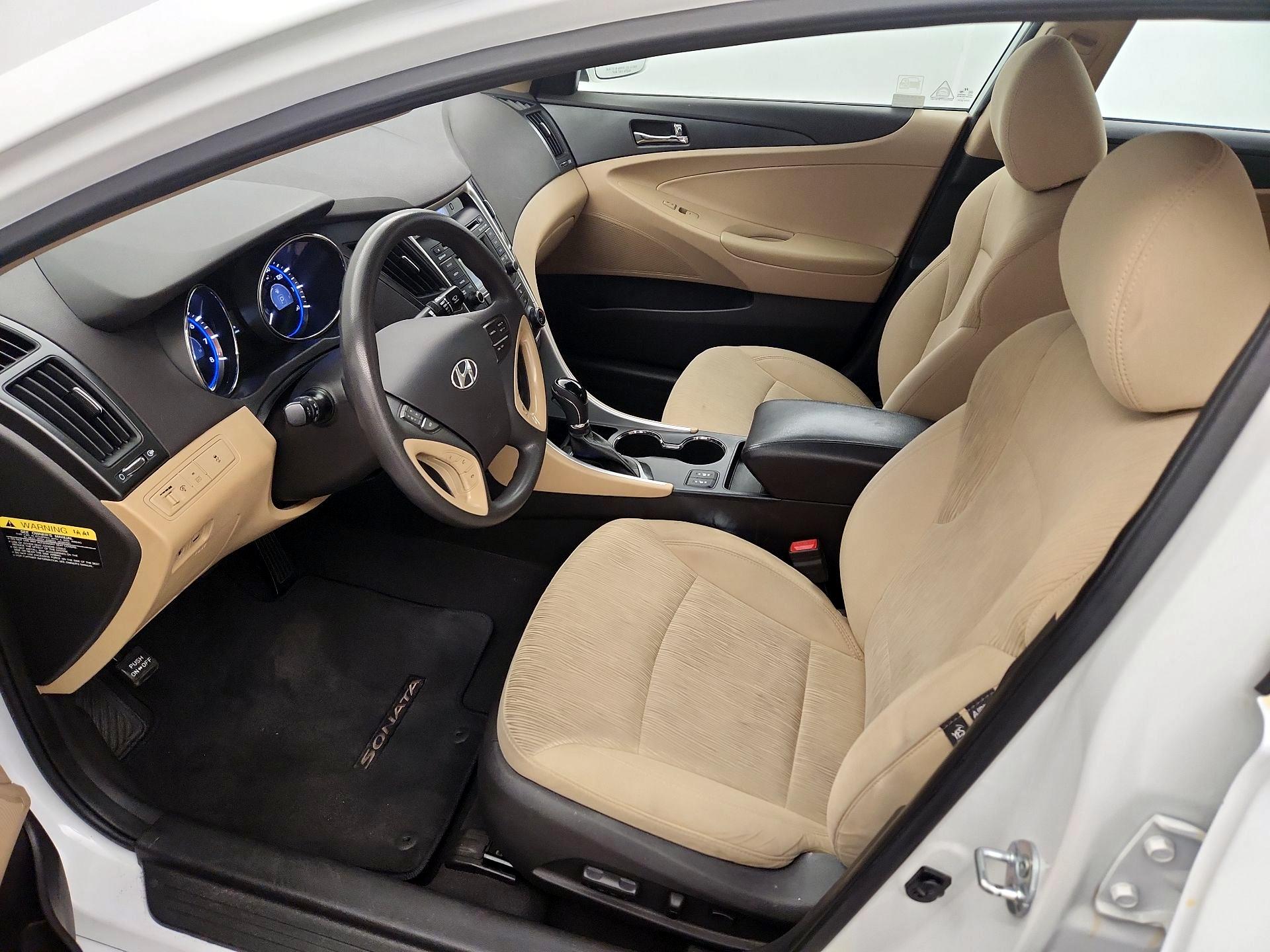 Thumbnail: 2014 Hyundai Sonata - 11