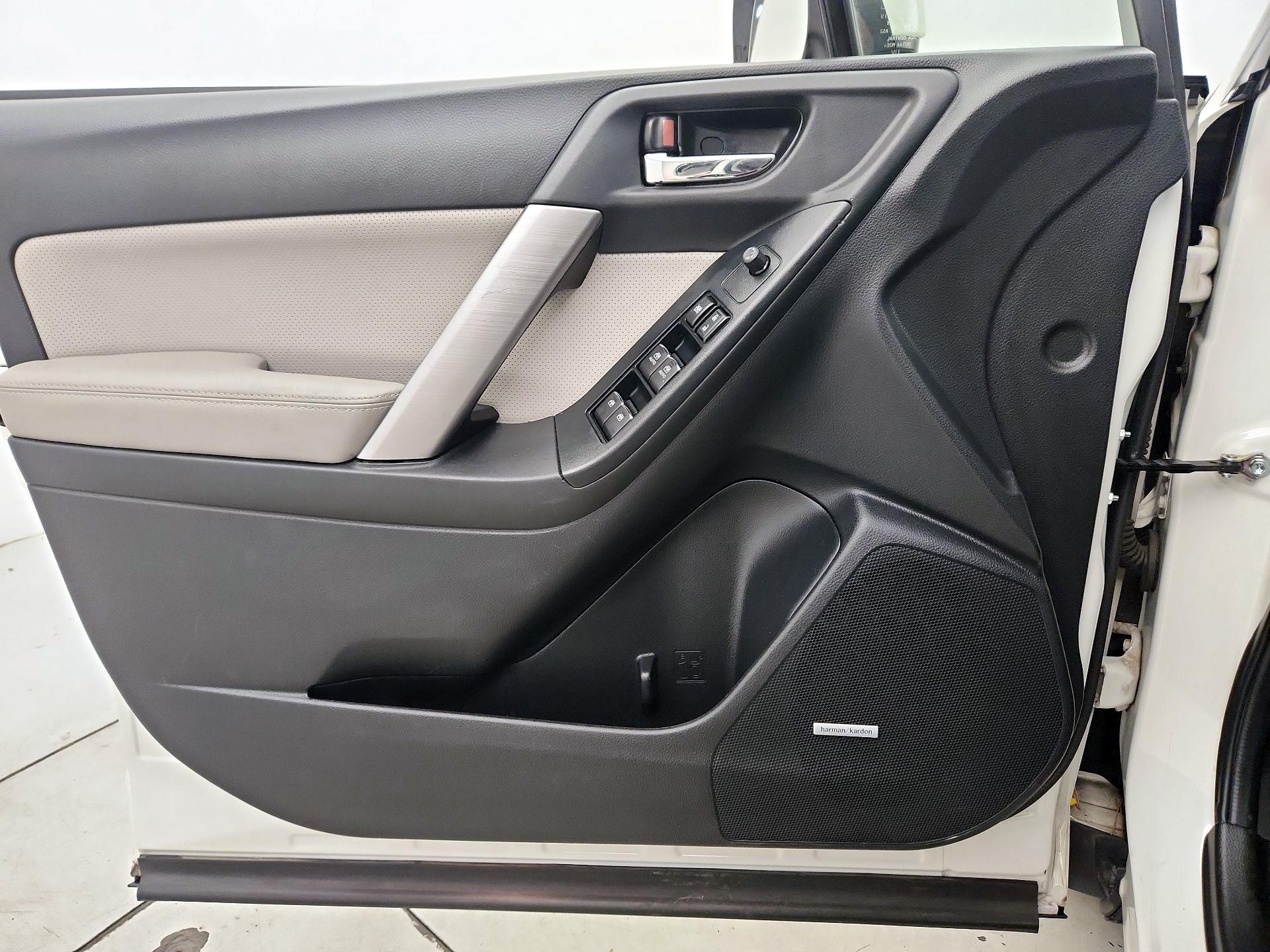 Thumbnail: 2017 Subaru Forester - 12