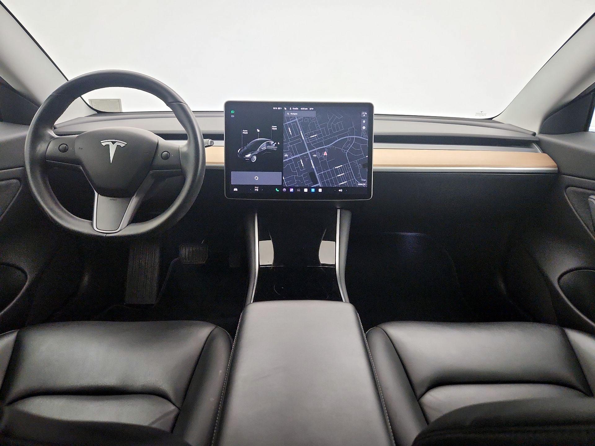 Thumbnail: 2019 Tesla Model 3 - 9