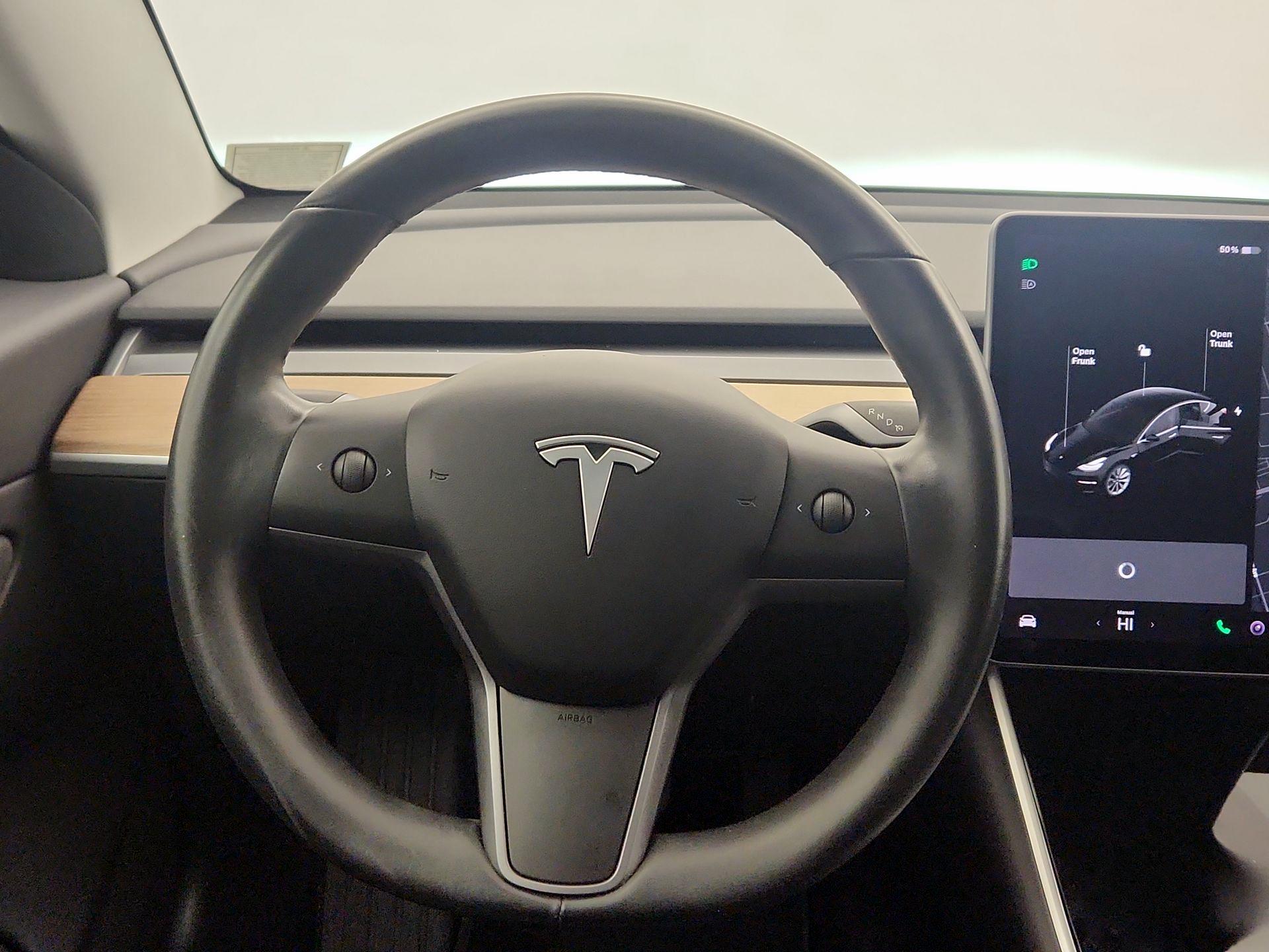 Thumbnail: 2019 Tesla Model 3 - 10