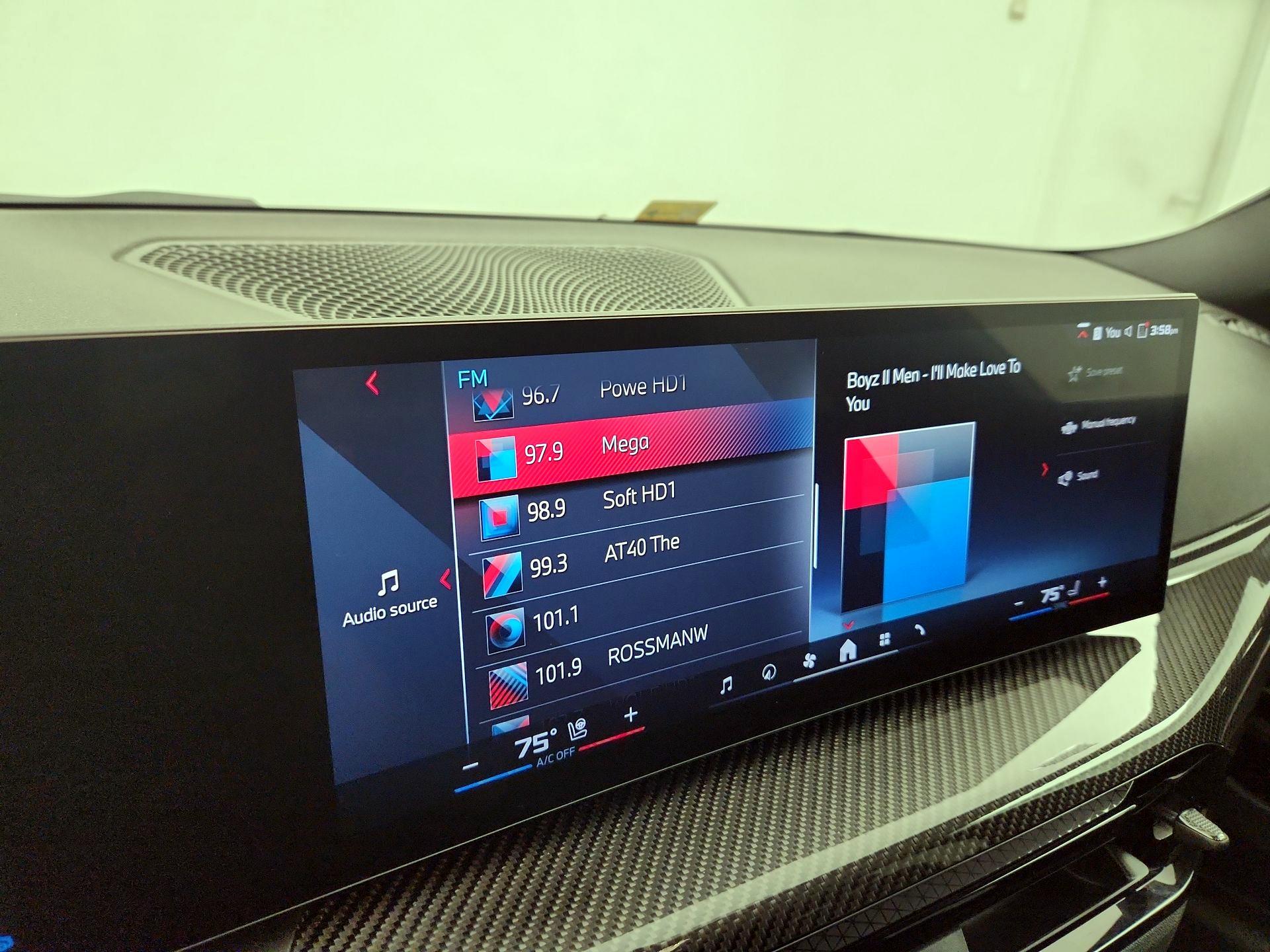 Thumbnail: 2025 BMW 3 Series - 16