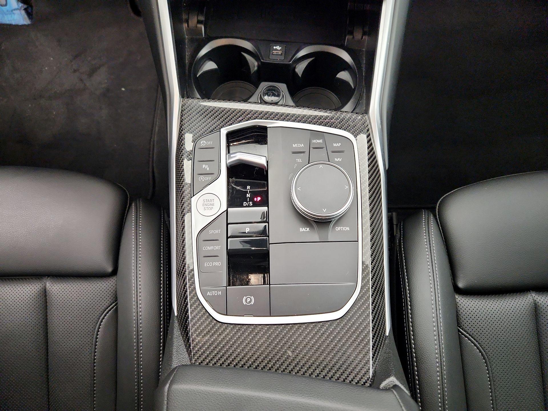 Thumbnail: 2025 BMW 3 Series - 18