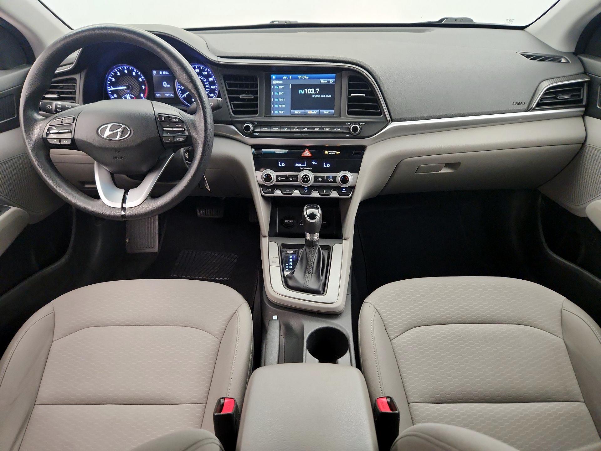 Thumbnail: 2020 Hyundai Elantra - 9