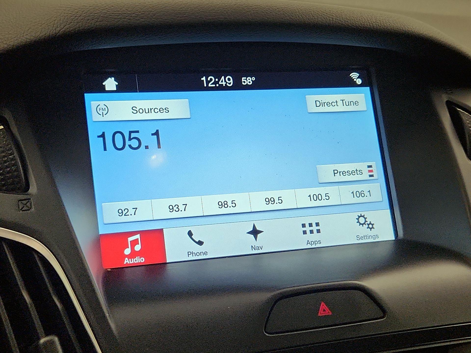 Thumbnail: 2016 Ford Focus - 15