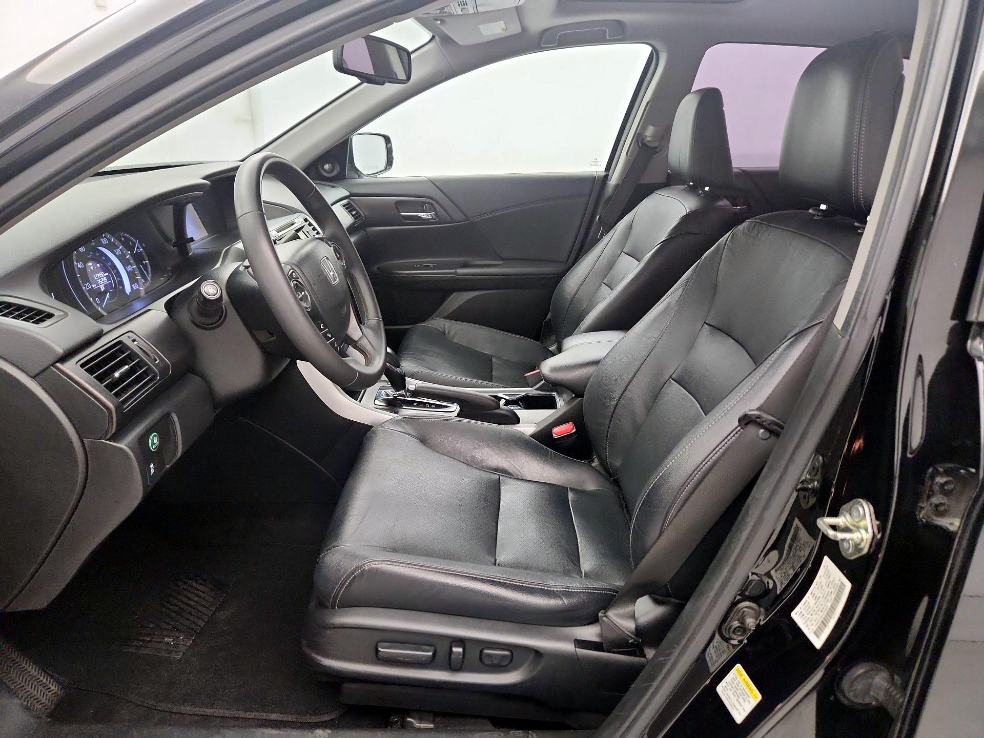 Thumbnail: 2015 Honda Accord - 11