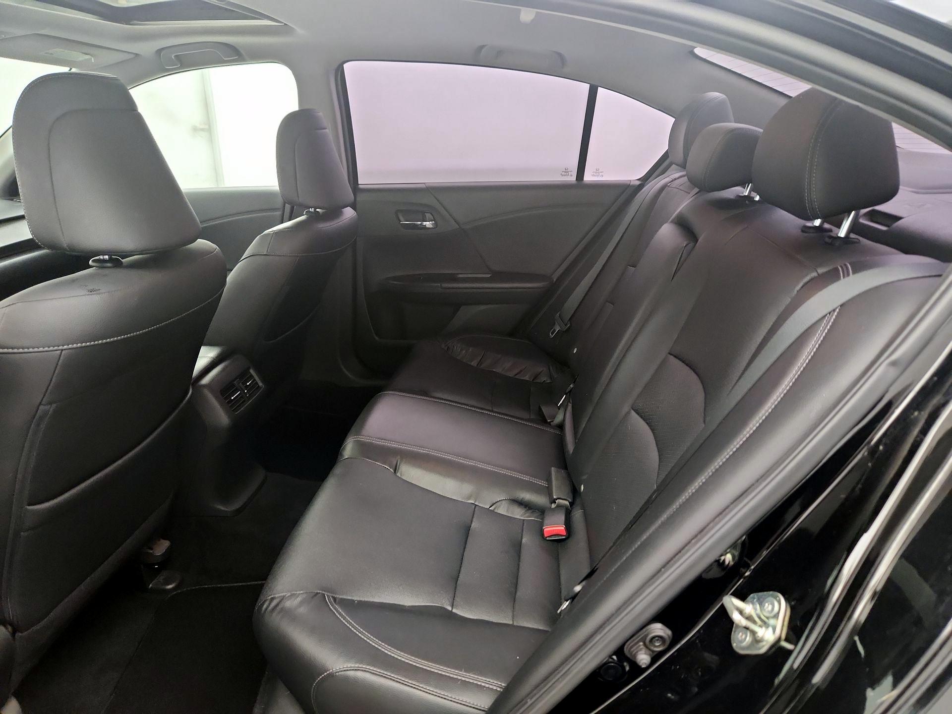 Thumbnail: 2015 Honda Accord - 20