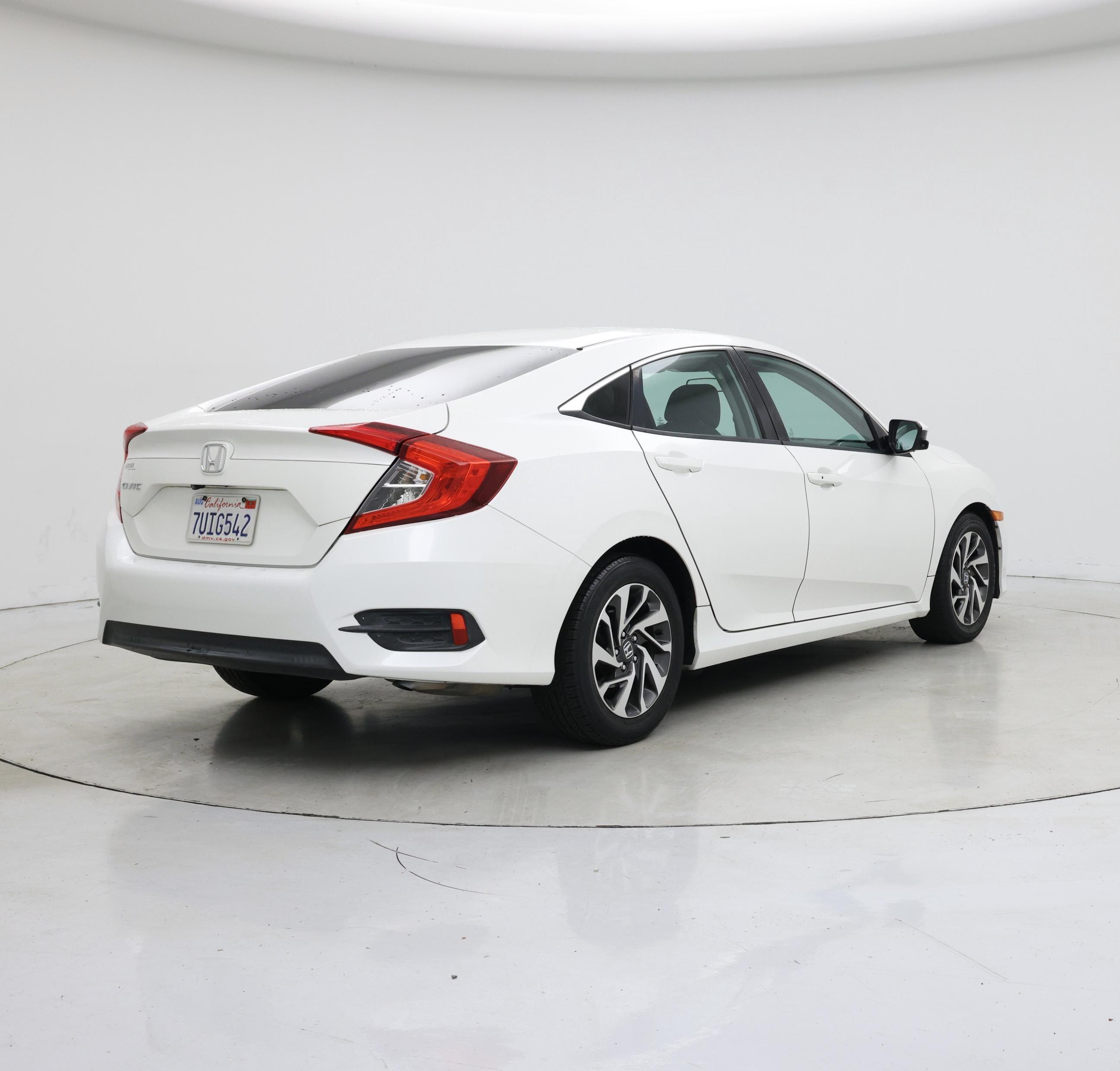 Thumbnail: 2016 Honda Civic - 8