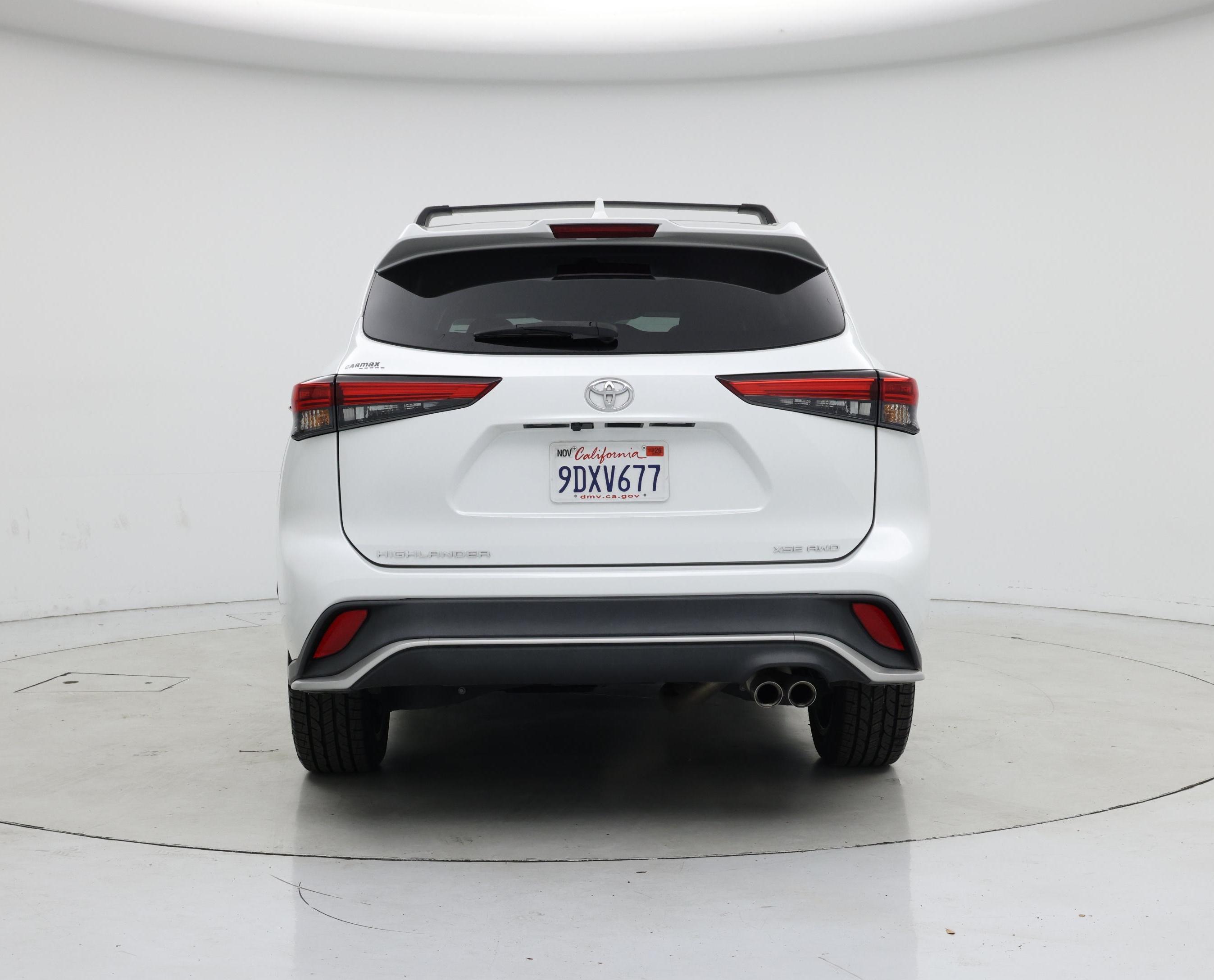 Thumbnail: 2023 Toyota Highlander - 6