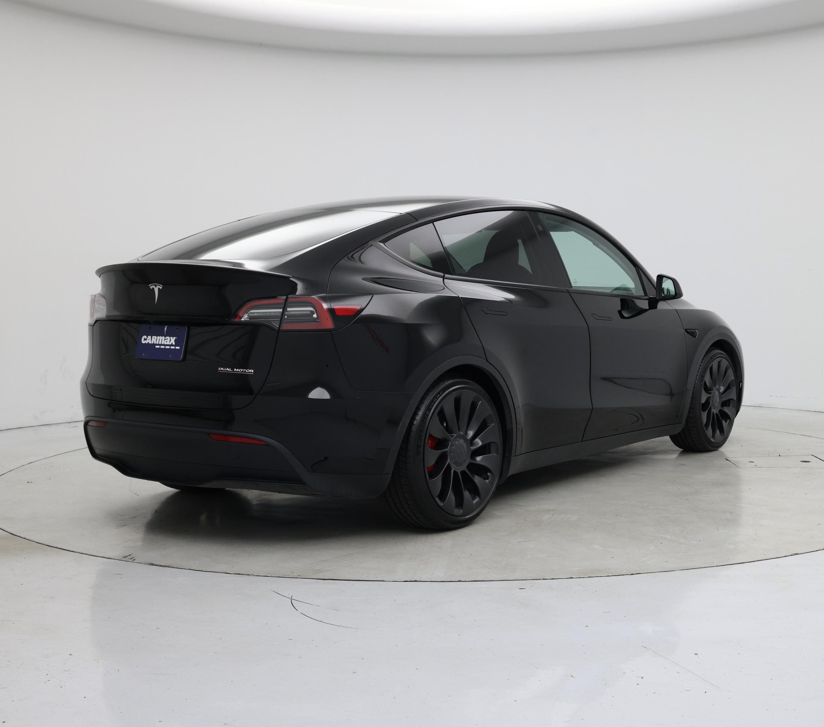 Thumbnail: 2023 Tesla Model Y - 8