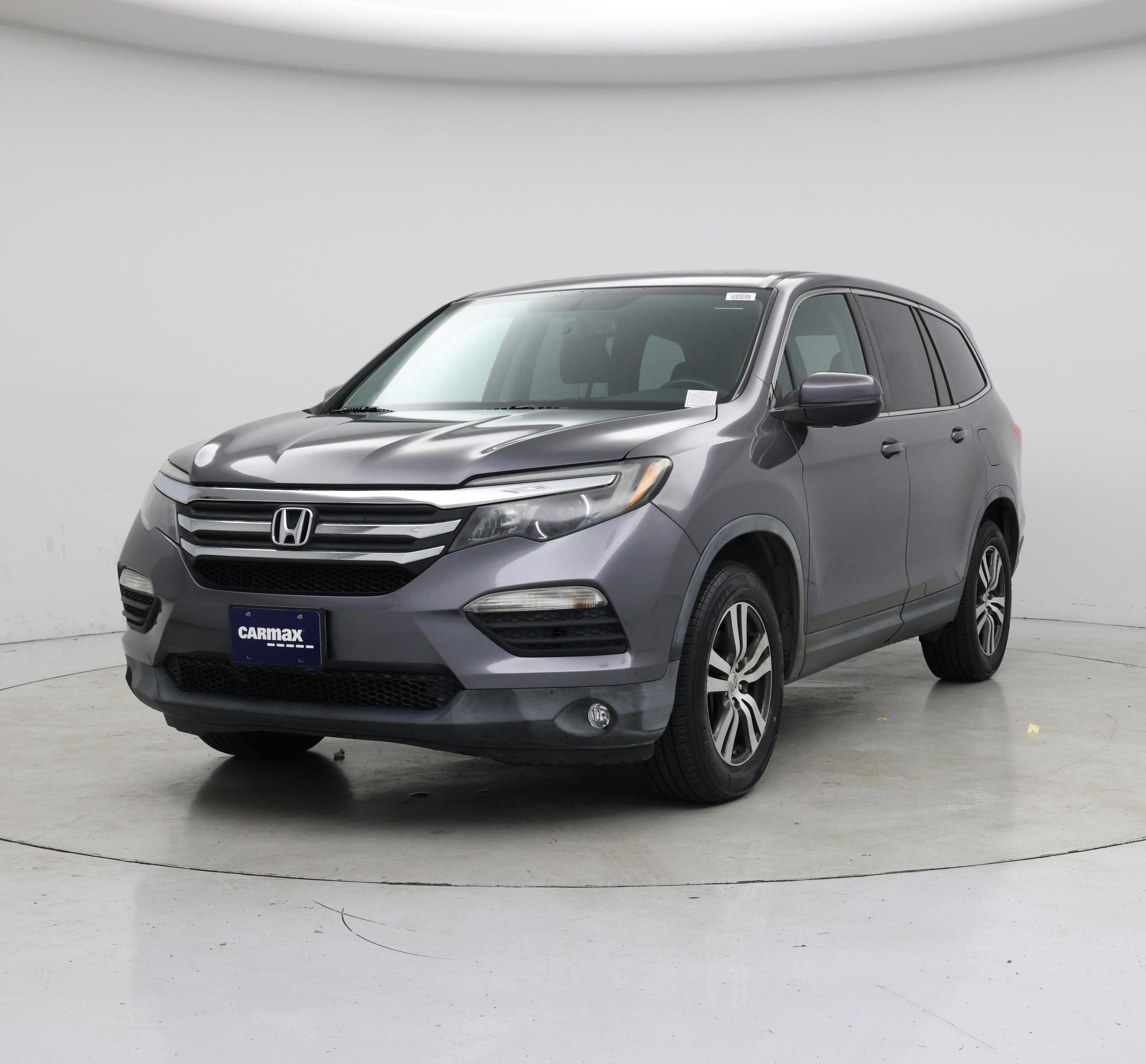 Thumbnail: 2017 Honda Pilot - 4