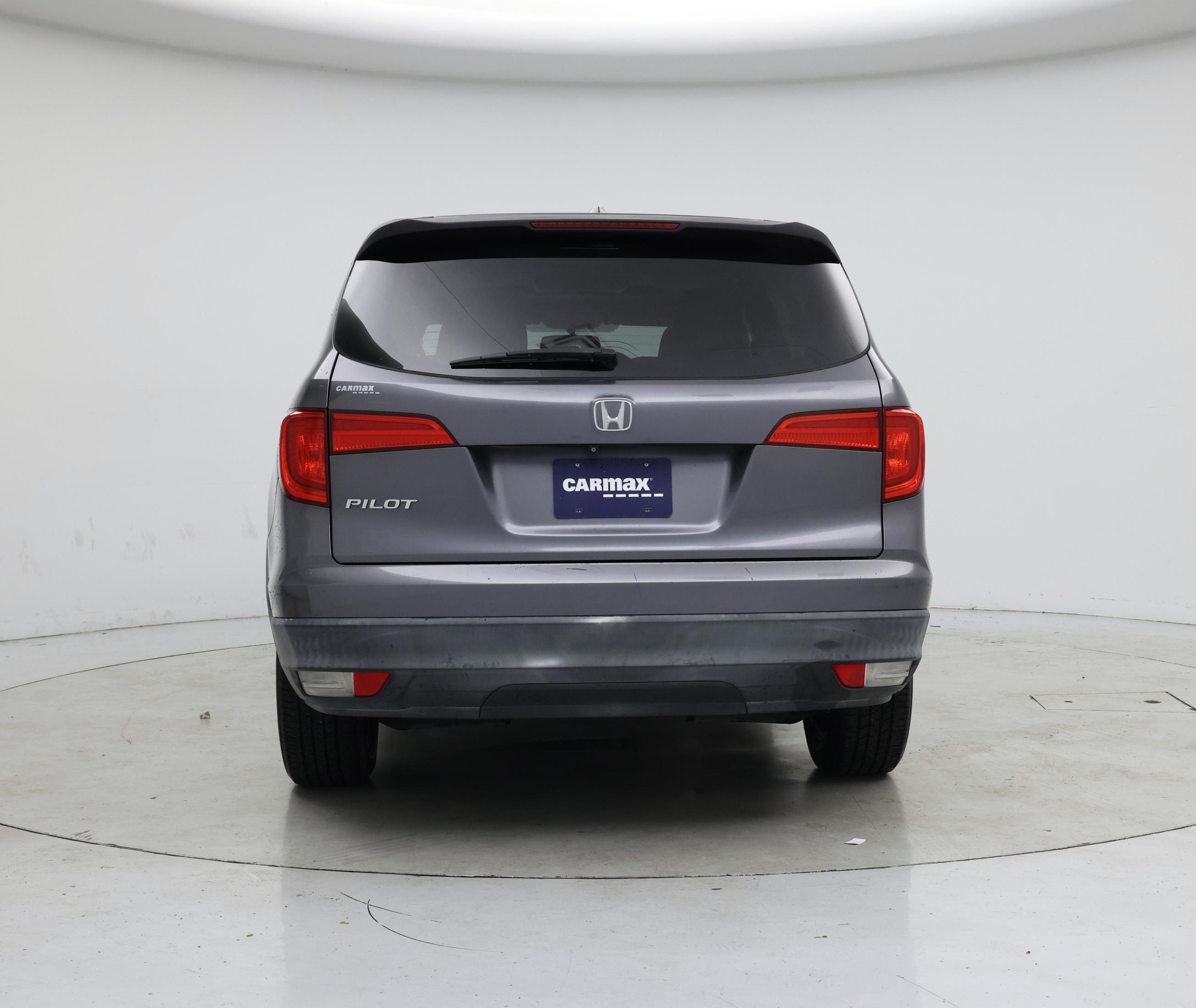 Thumbnail: 2017 Honda Pilot - 6