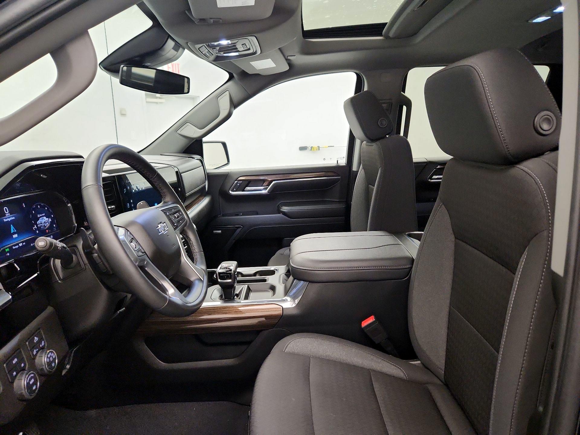 Thumbnail: 2024 Chevrolet Silverado 1500 - 11