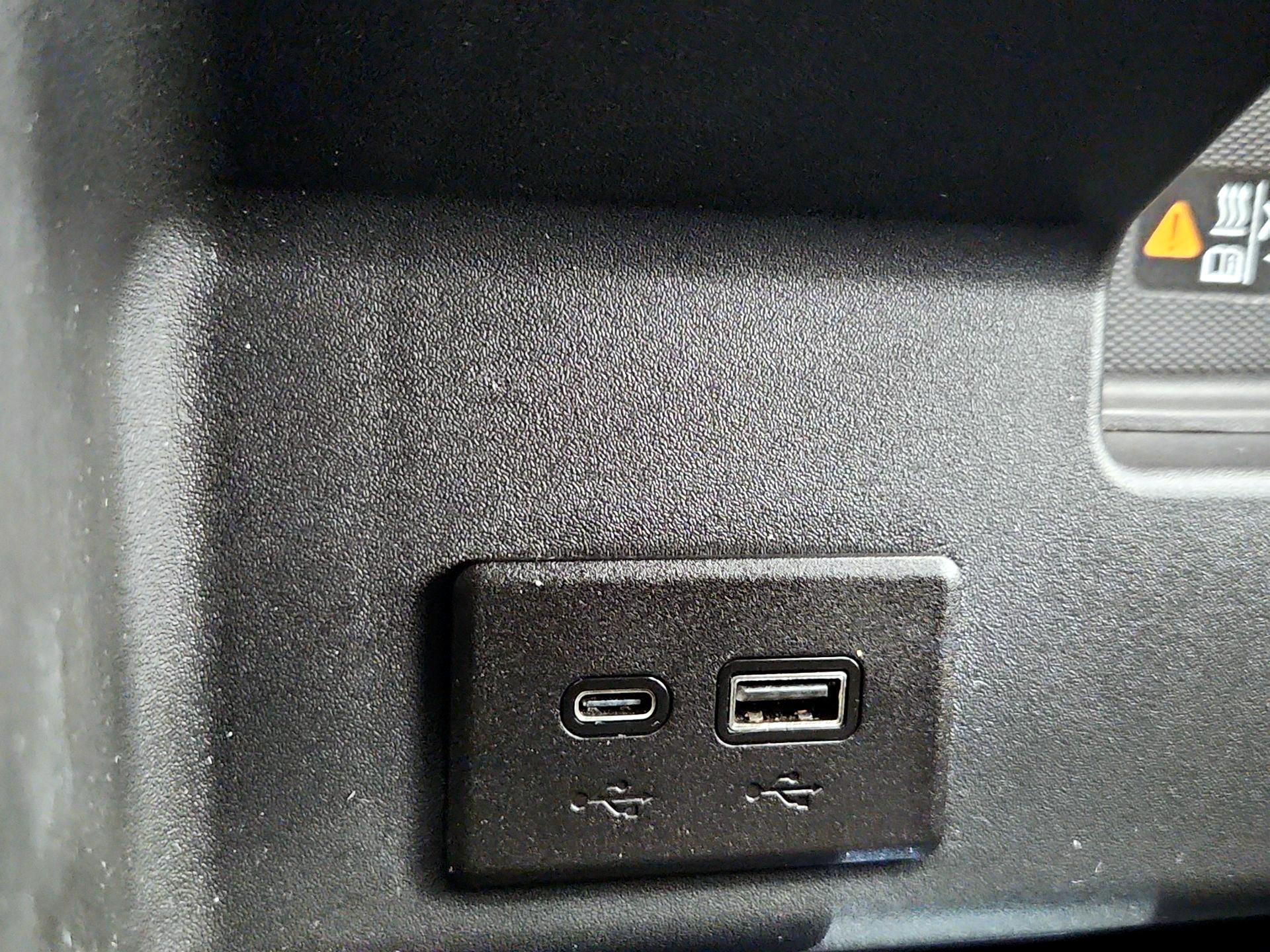 Thumbnail: 2024 Chevrolet Silverado 1500 - 18