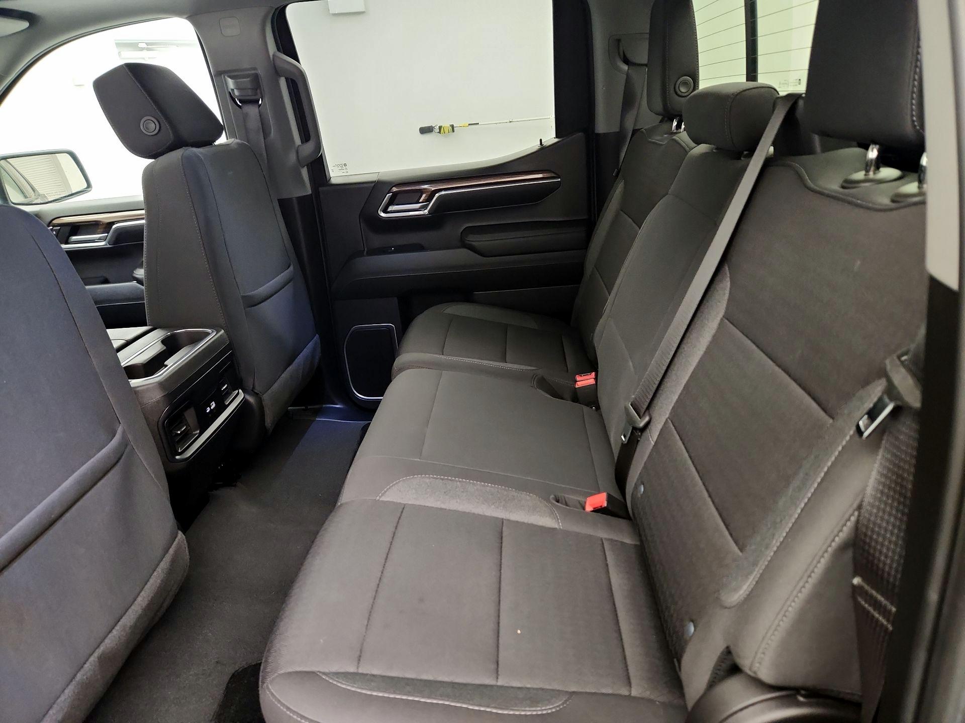 Thumbnail: 2024 Chevrolet Silverado 1500 - 20