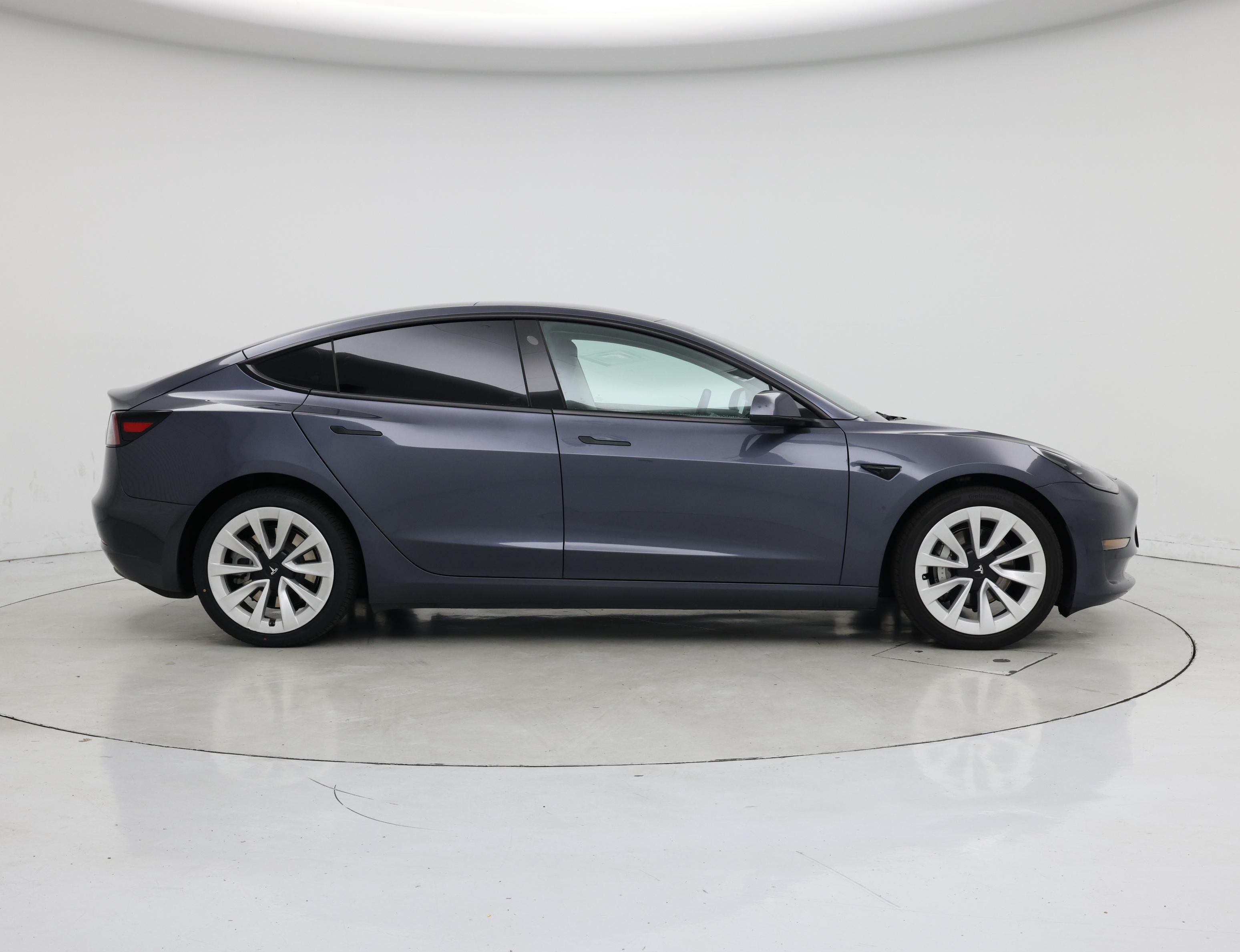 Thumbnail: 2023 Tesla Model 3 - 7