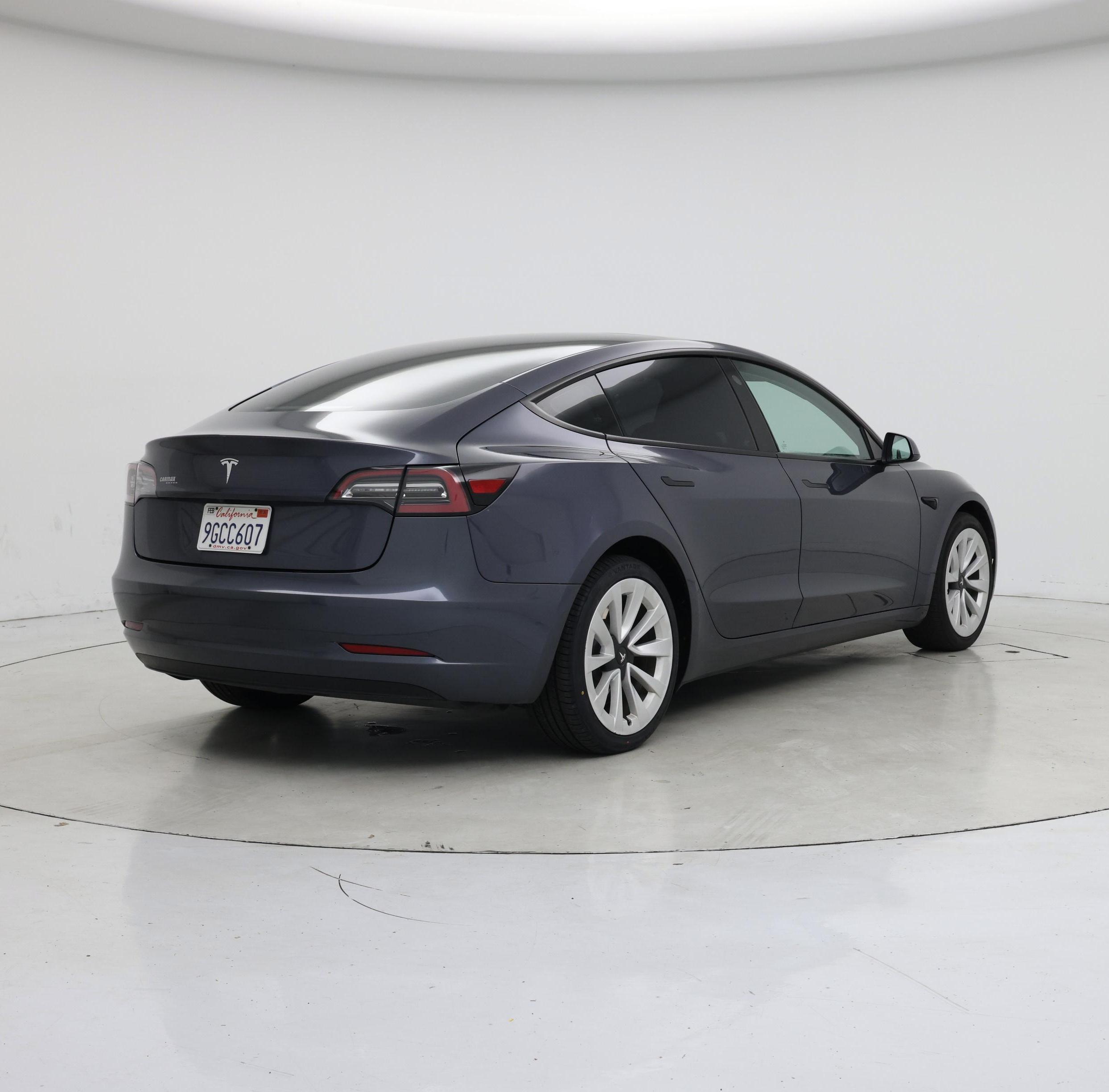 Thumbnail: 2023 Tesla Model 3 - 8