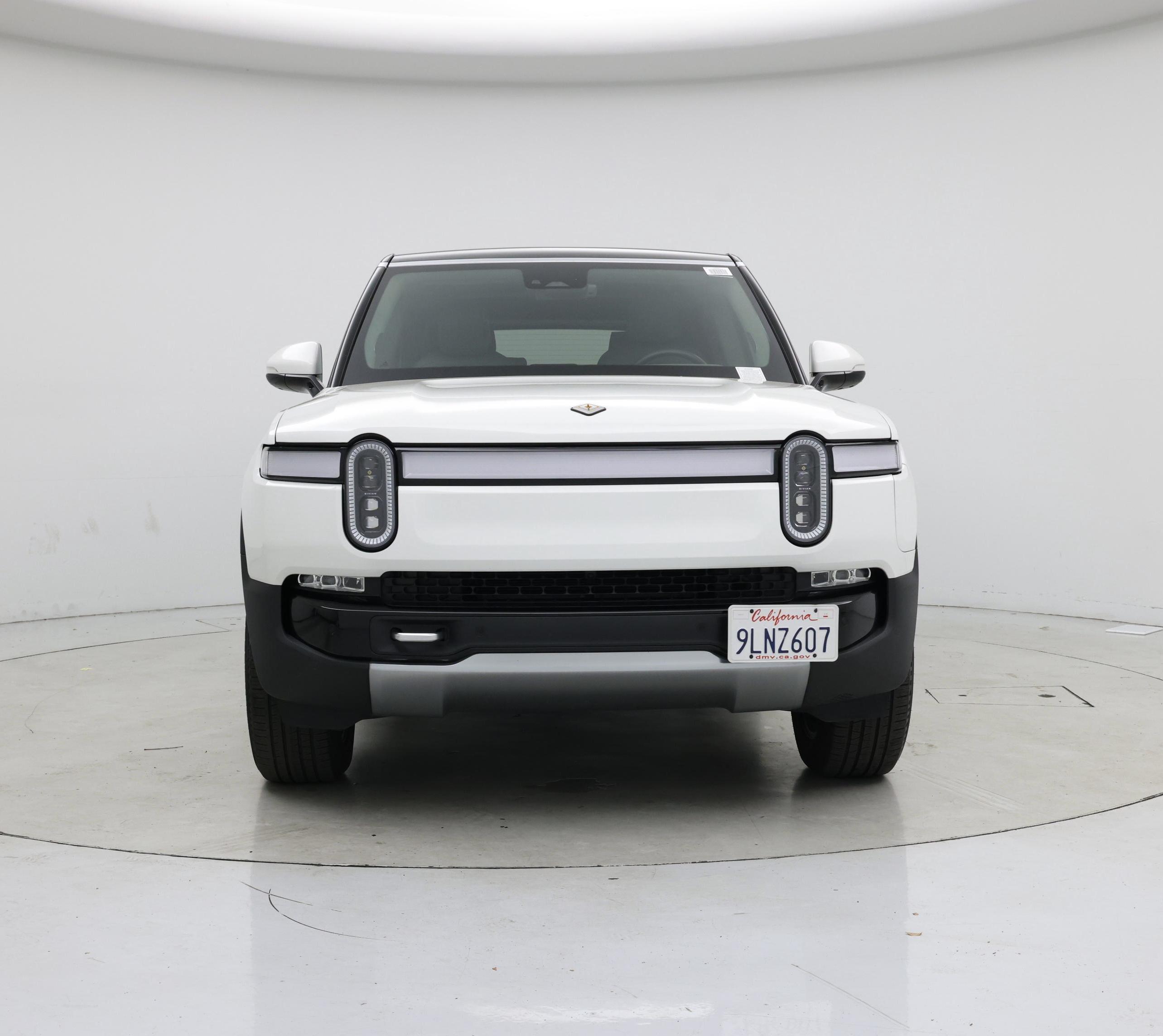 Thumbnail: 2023 Rivian R1S - 5