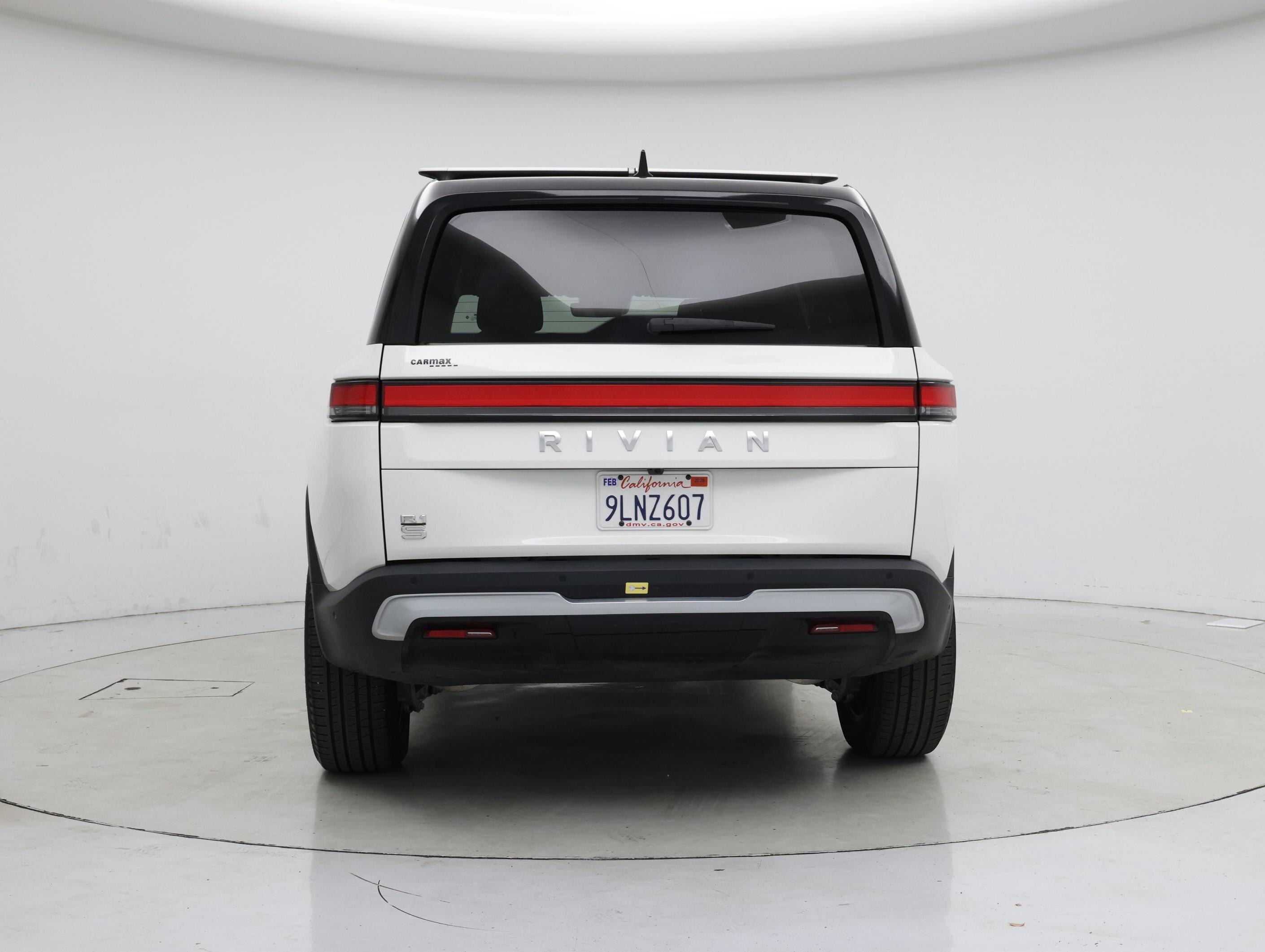 Thumbnail: 2023 Rivian R1S - 6