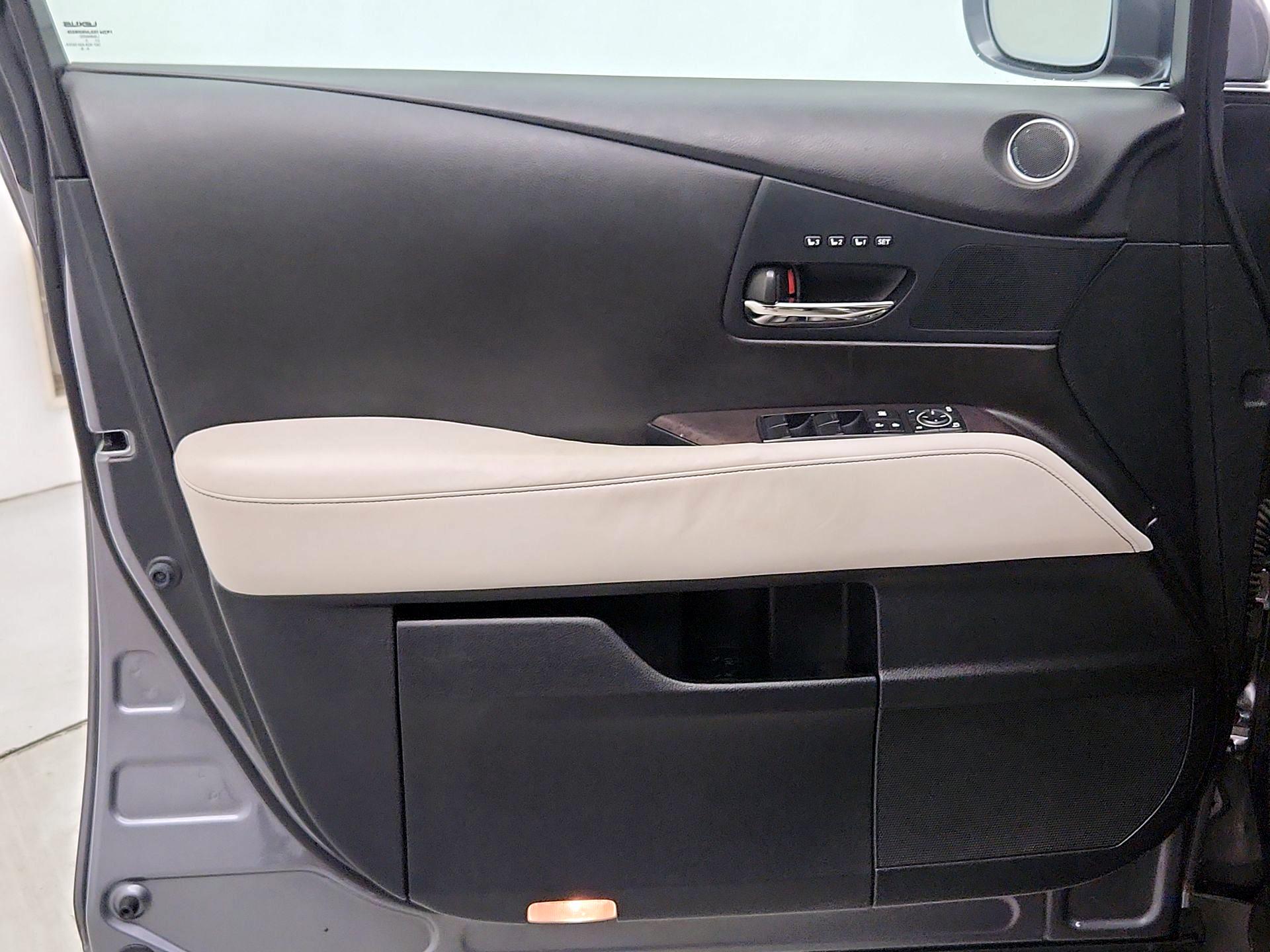 Thumbnail: 2014 Lexus RX - 12