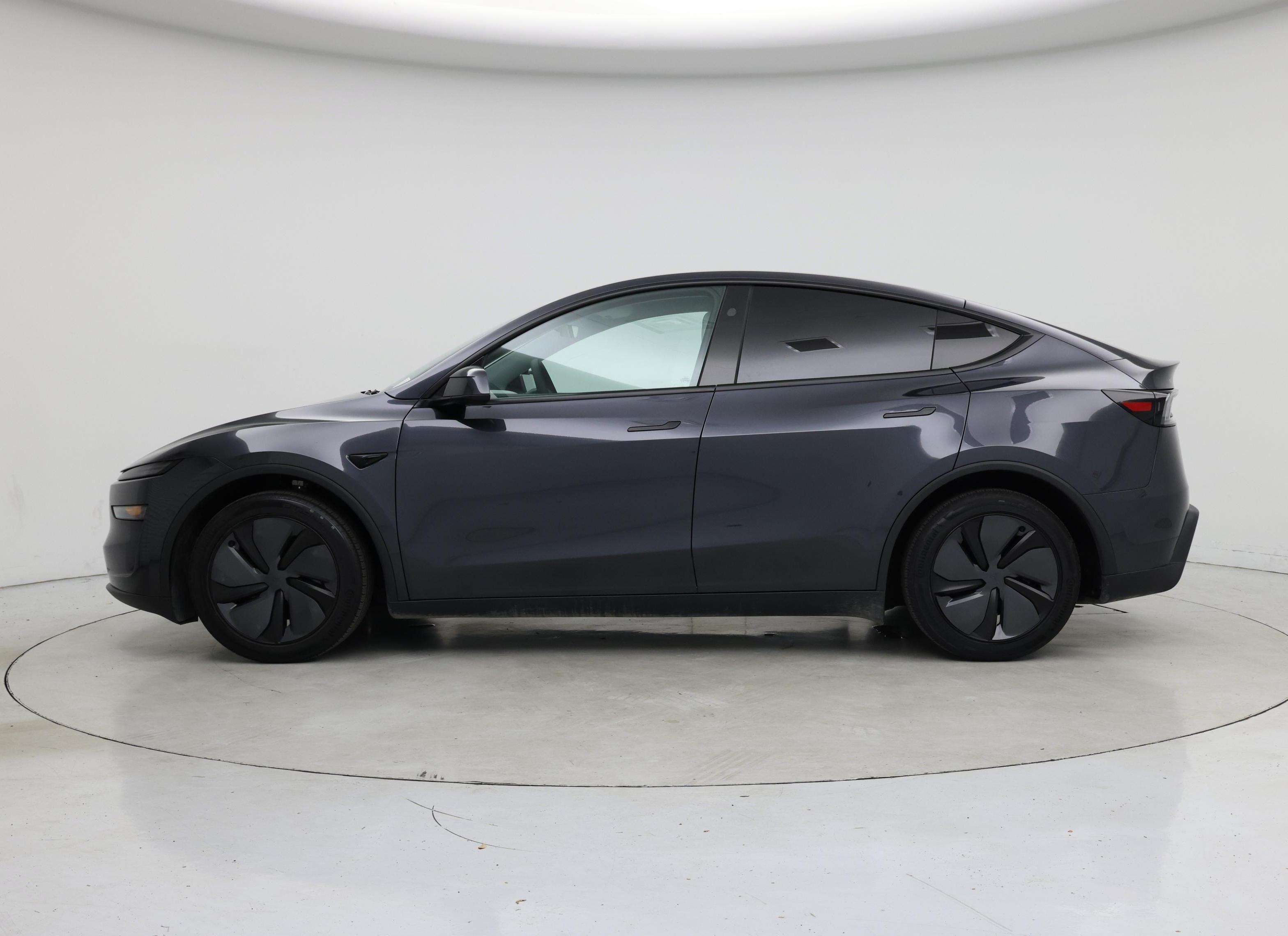Thumbnail: 2026 Tesla Model Y - 3