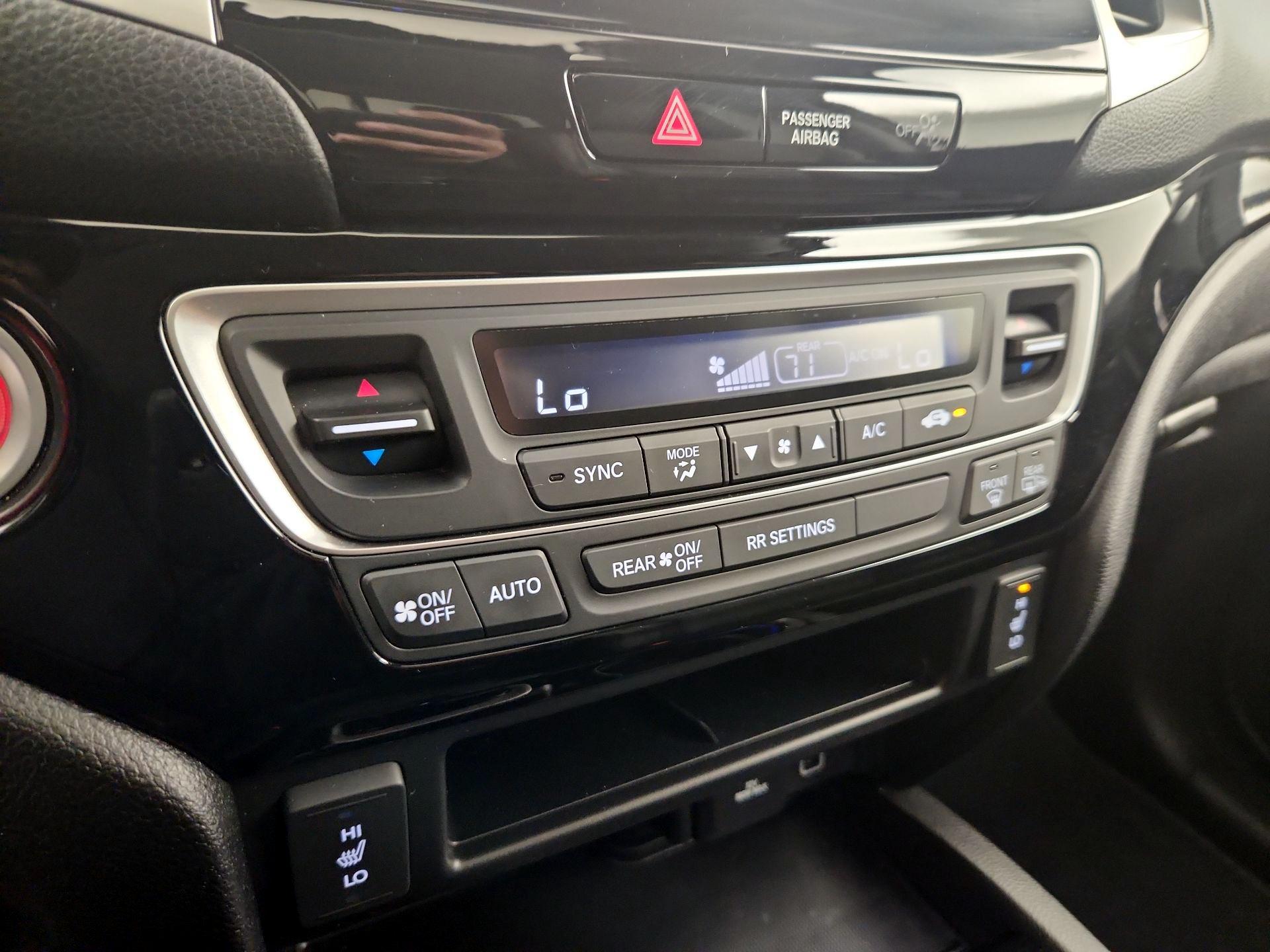 Thumbnail: 2019 Honda Ridgeline - 16