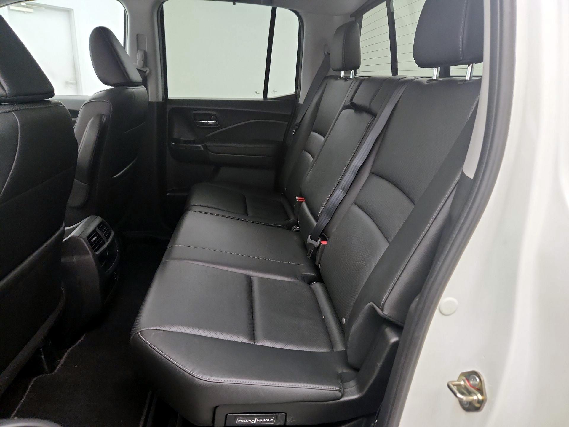 Thumbnail: 2019 Honda Ridgeline - 20