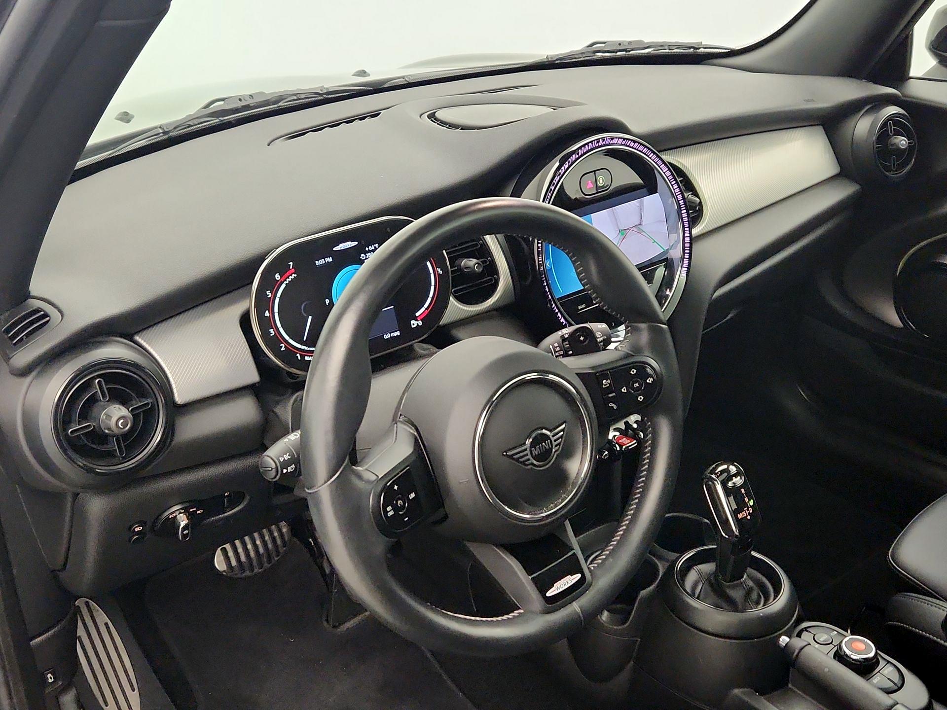 Thumbnail: 2022 MINI Cooper Hardtop - 9