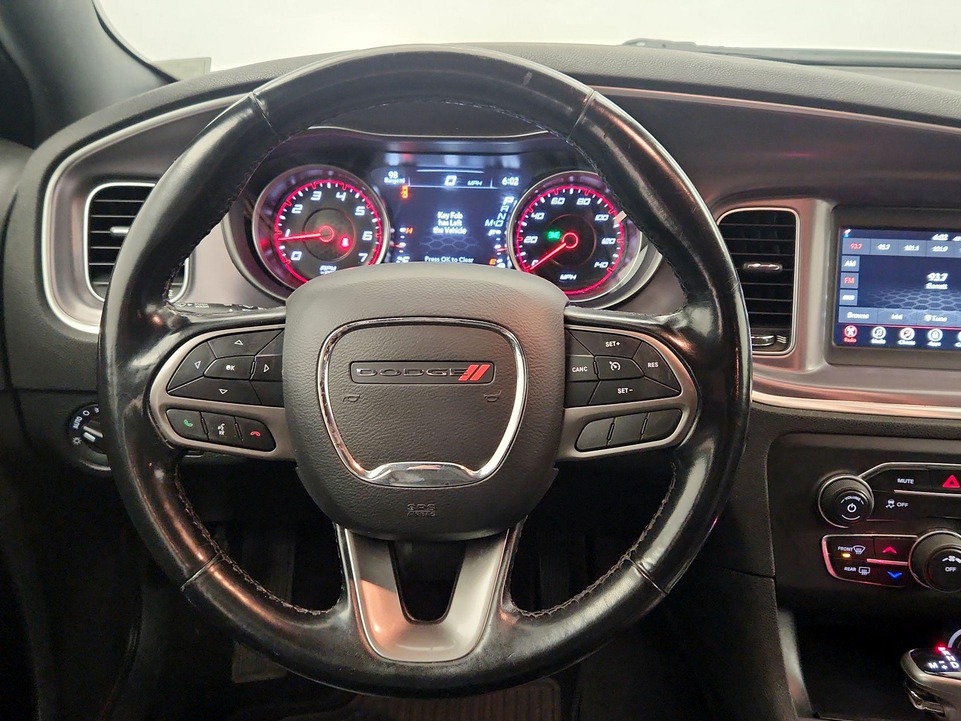 Thumbnail: 2020 Dodge Charger - 10