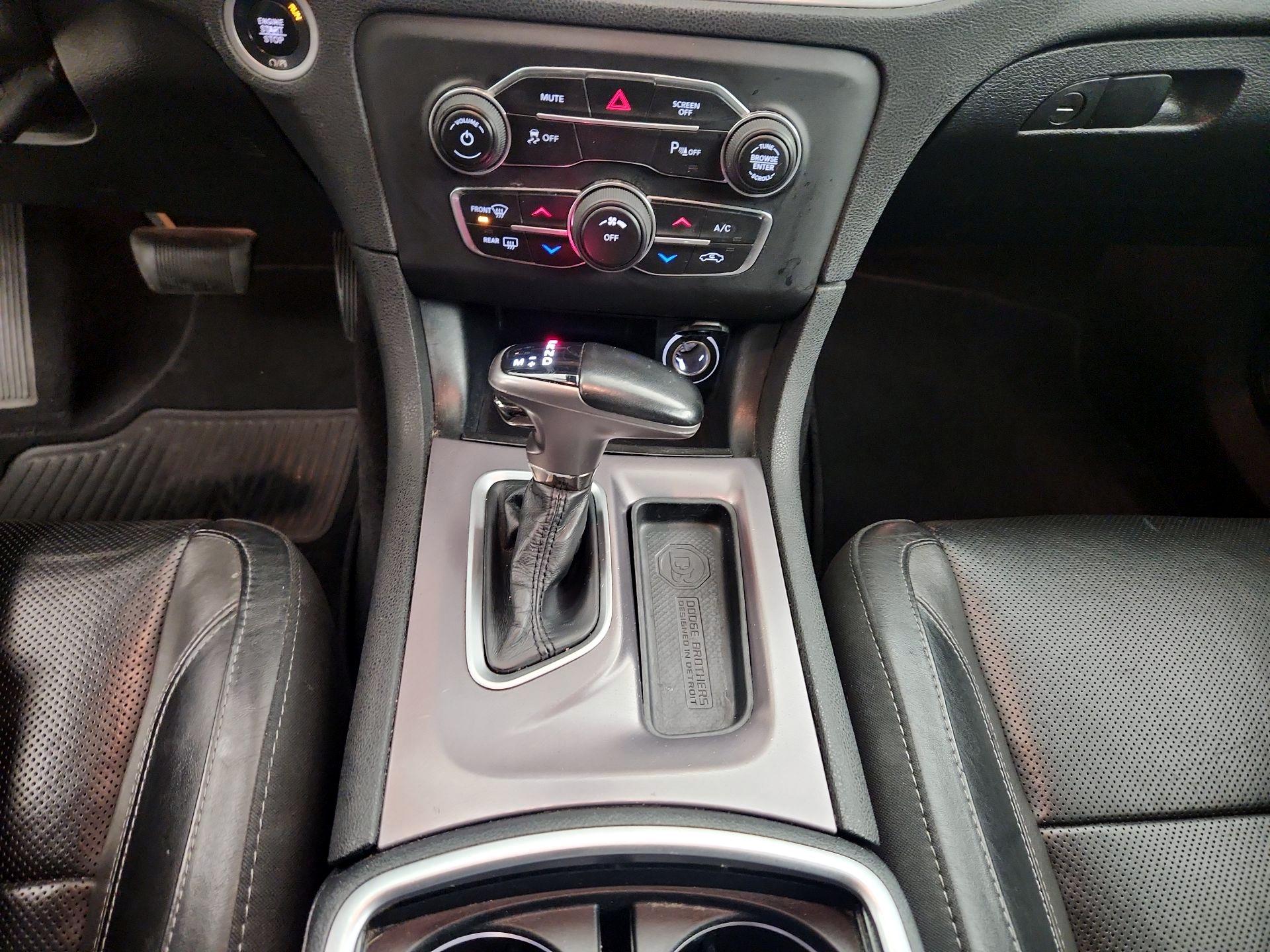 Thumbnail: 2020 Dodge Charger - 17