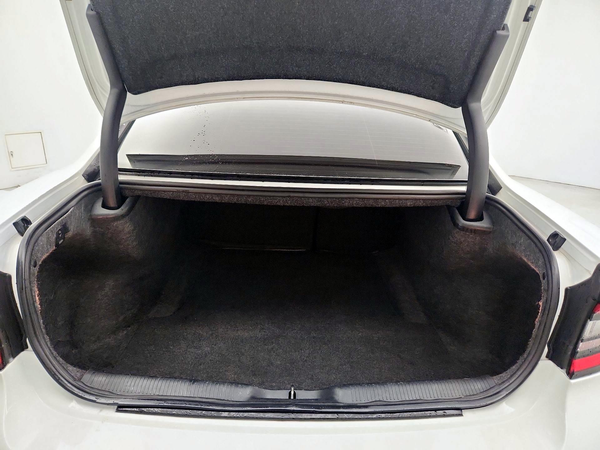 Thumbnail: 2020 Dodge Charger - 20