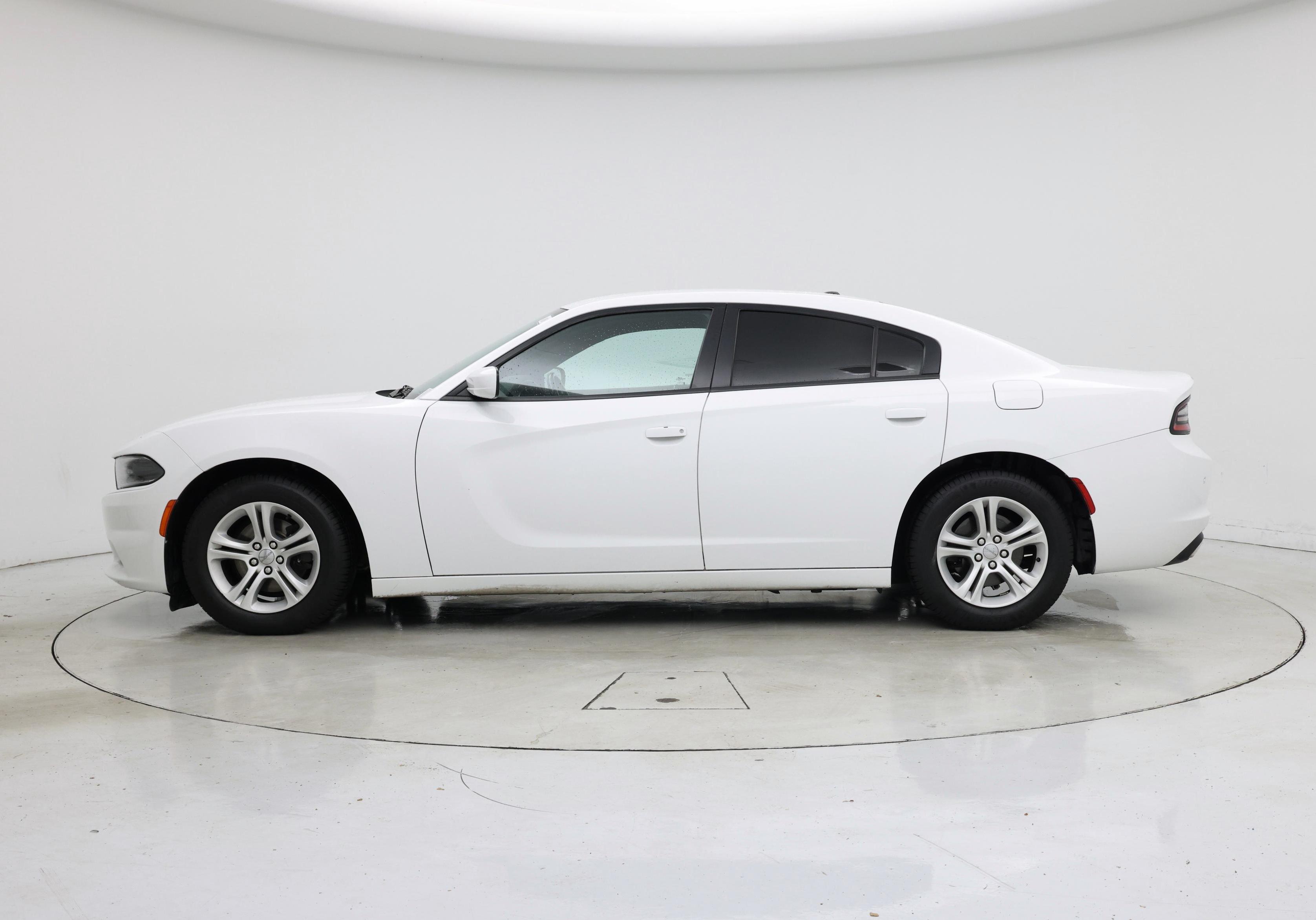 Thumbnail: 2020 Dodge Charger - 3