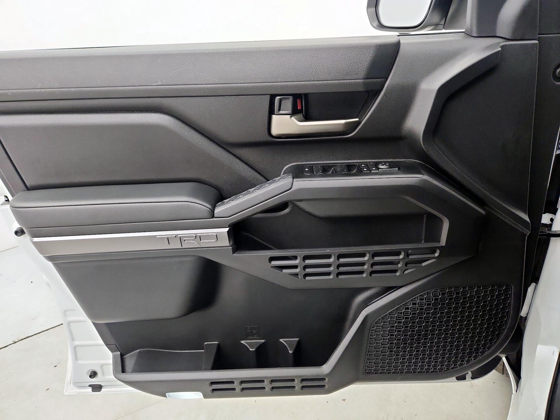 Thumbnail: 2025 Toyota Tacoma - 12