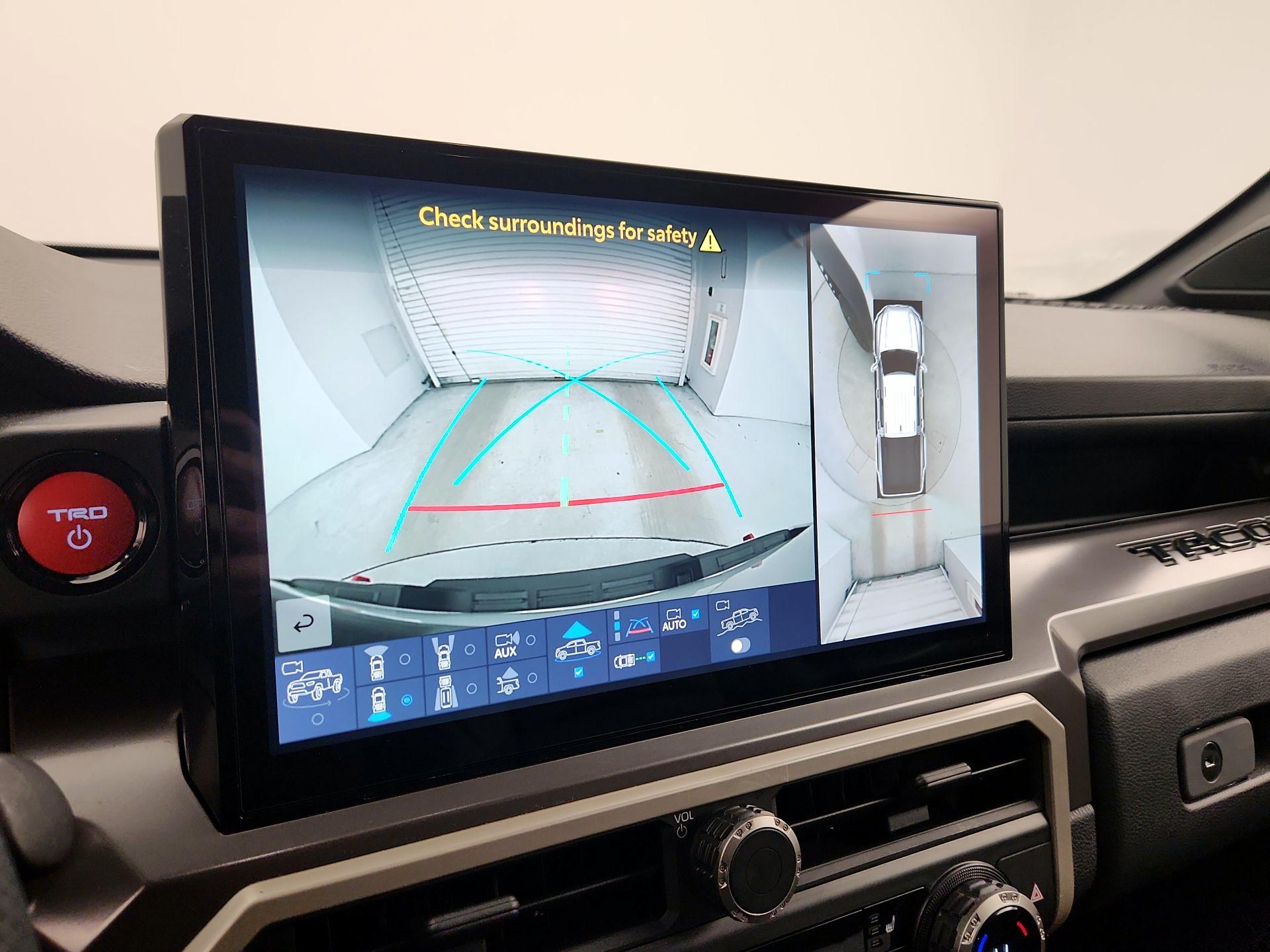 Thumbnail: 2025 Toyota Tacoma - 15