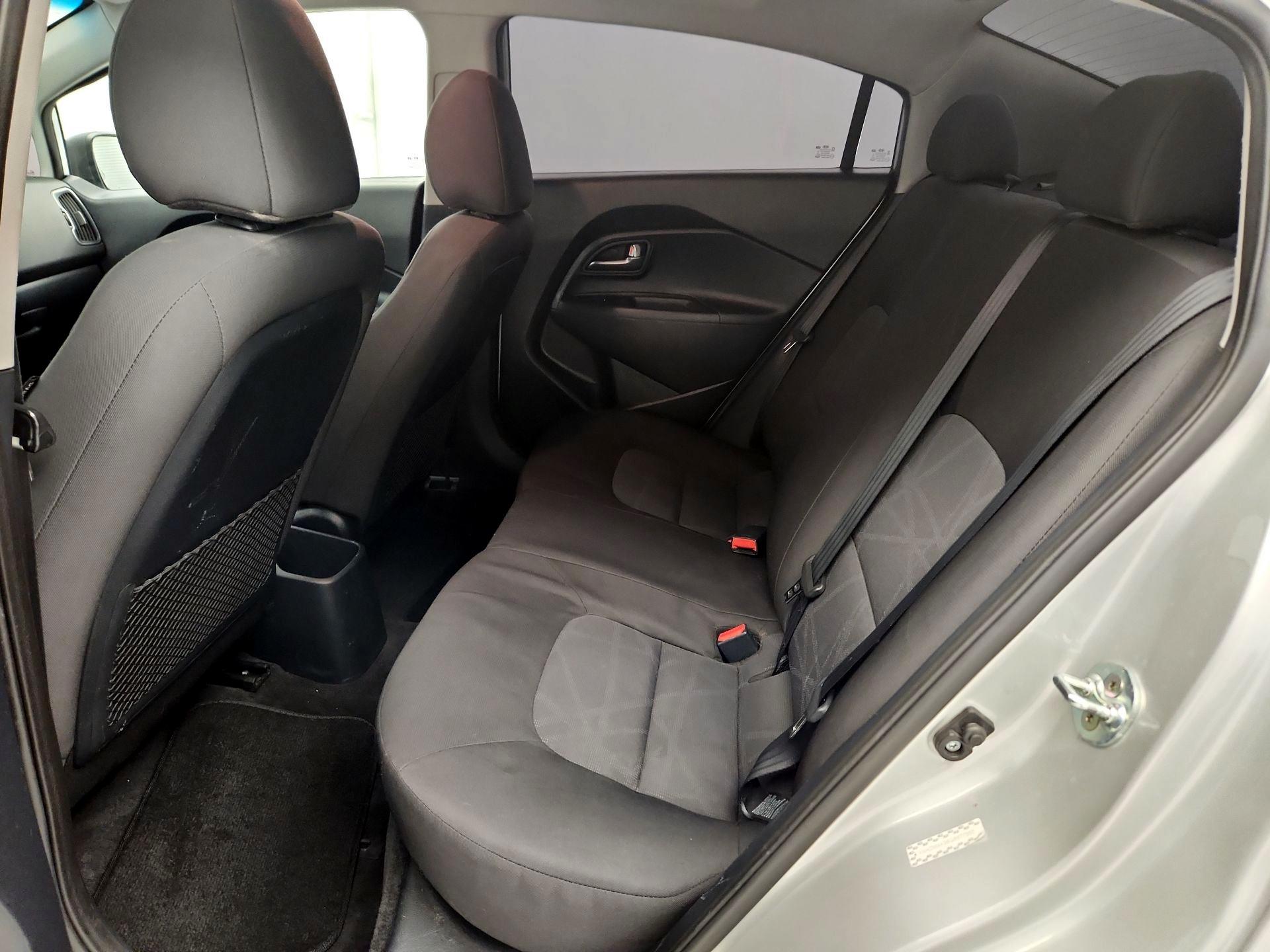 Thumbnail: 2016 Kia Rio - 17