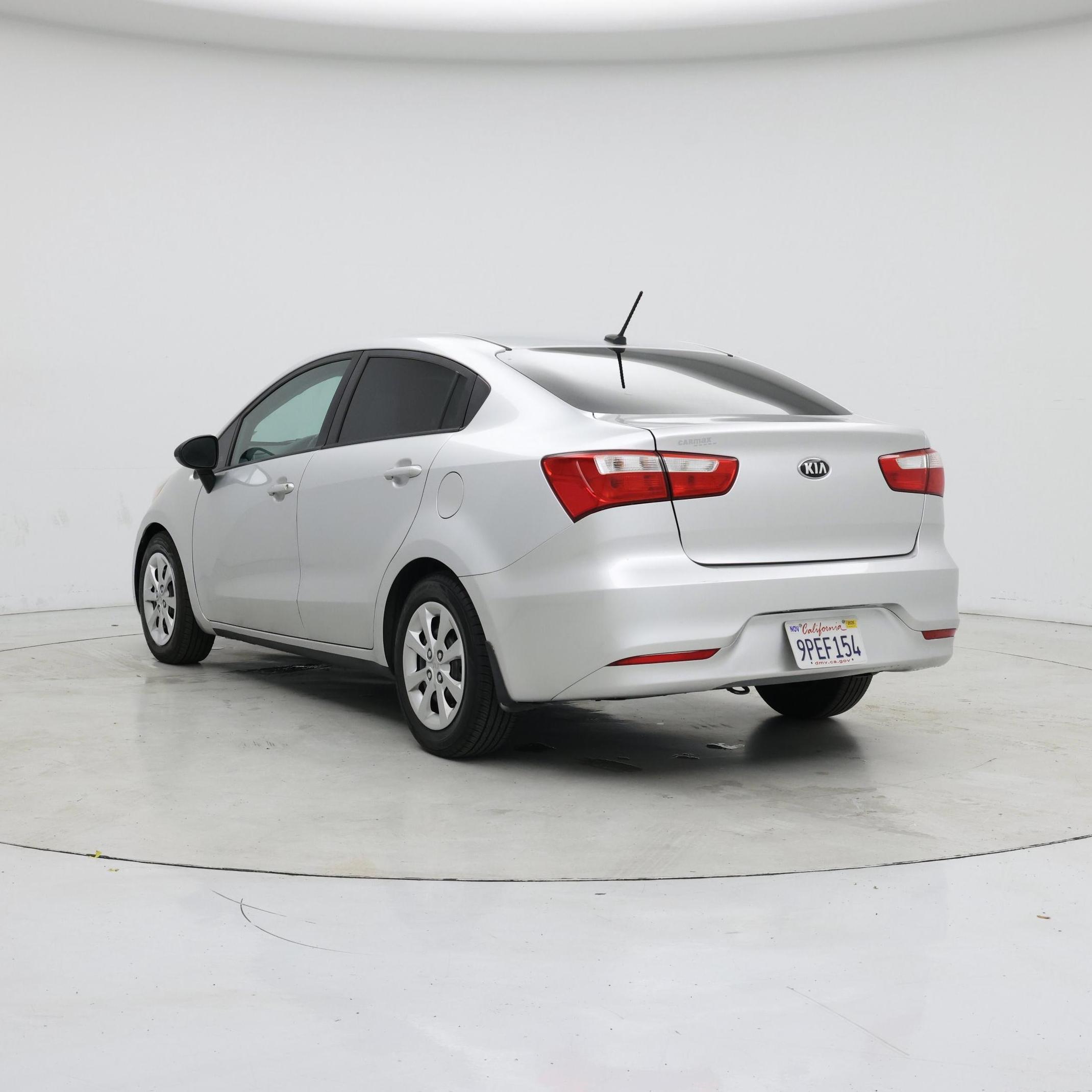 Thumbnail: 2016 Kia Rio - 2