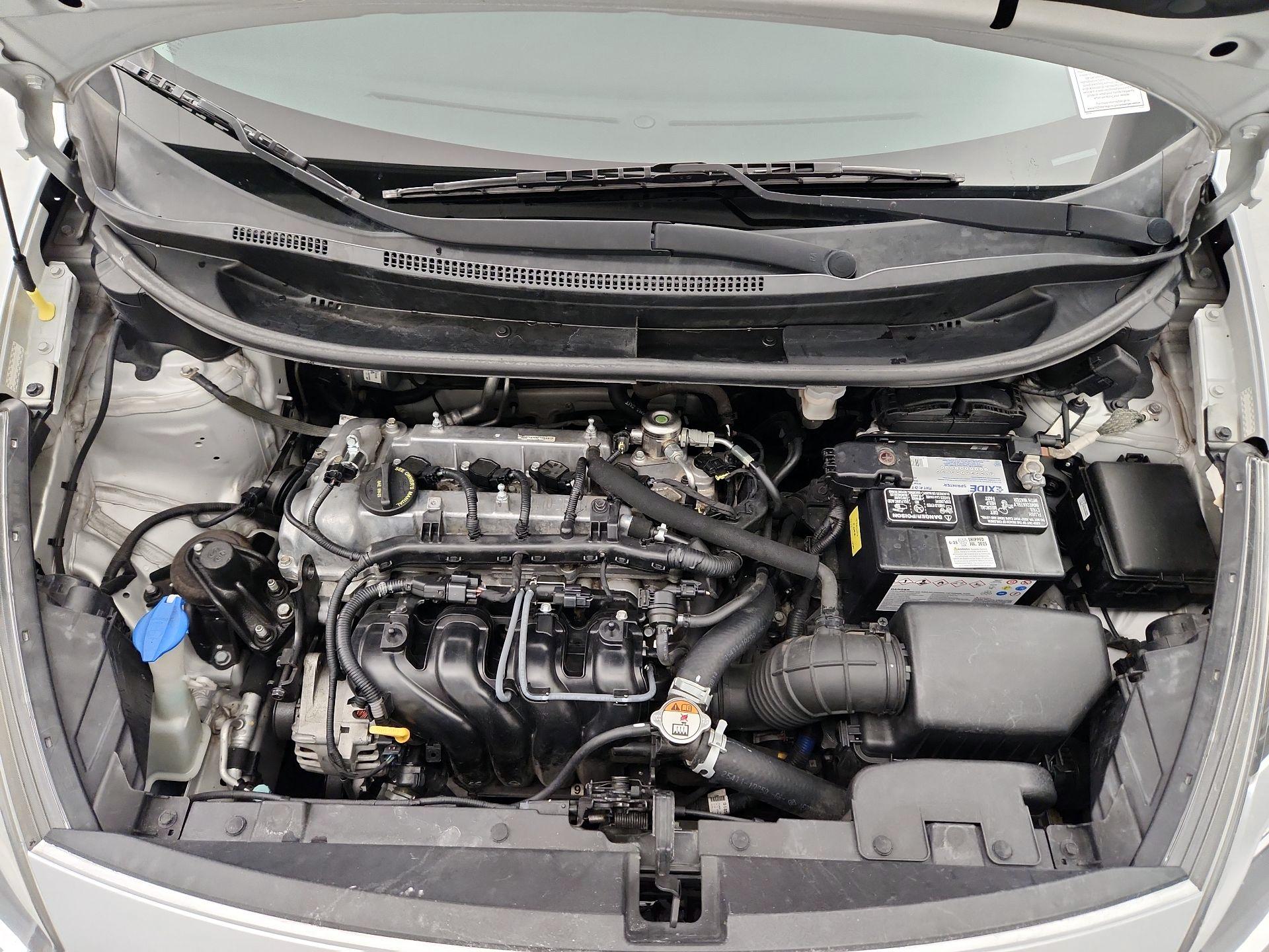 Thumbnail: 2016 Kia Rio - 19