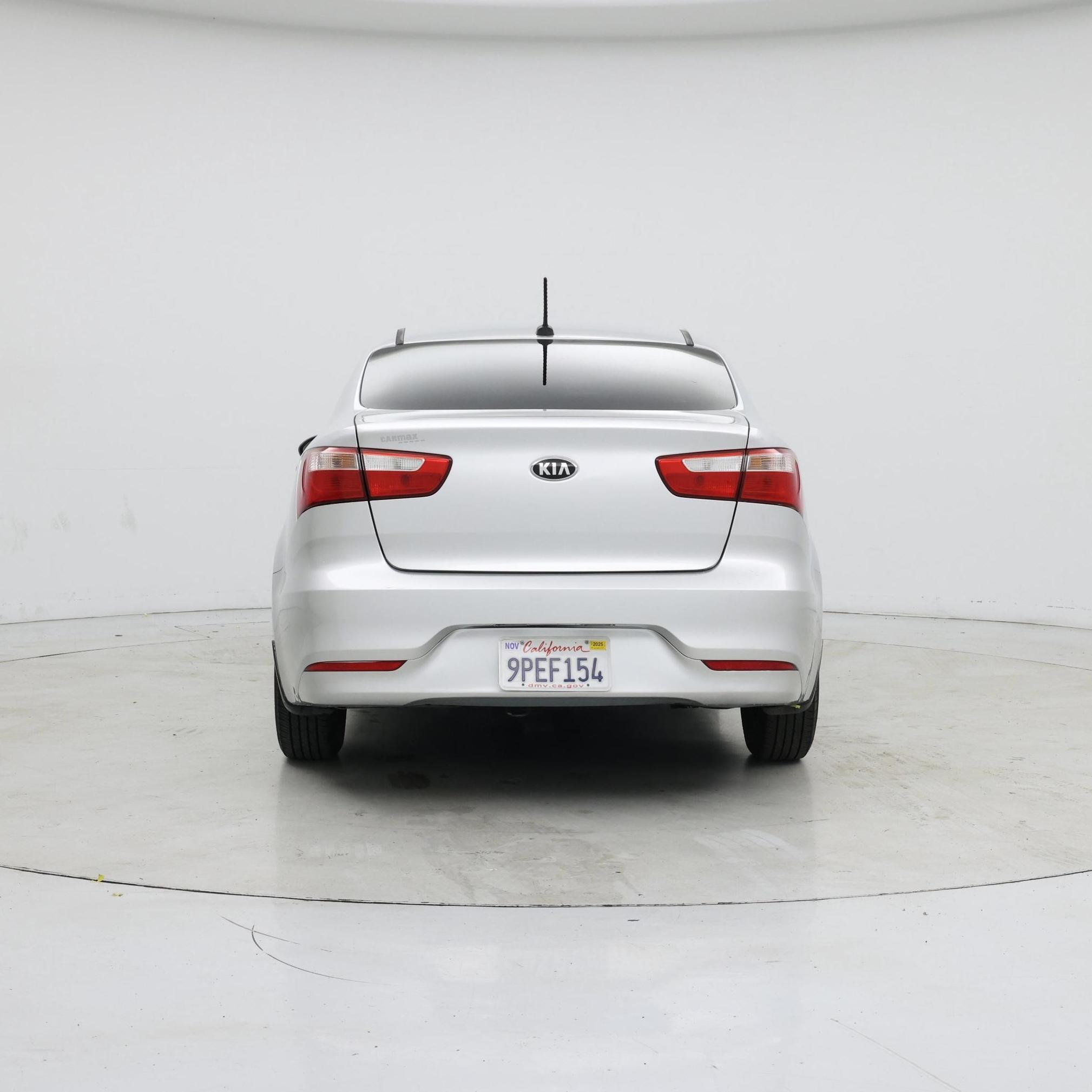 Thumbnail: 2016 Kia Rio - 6