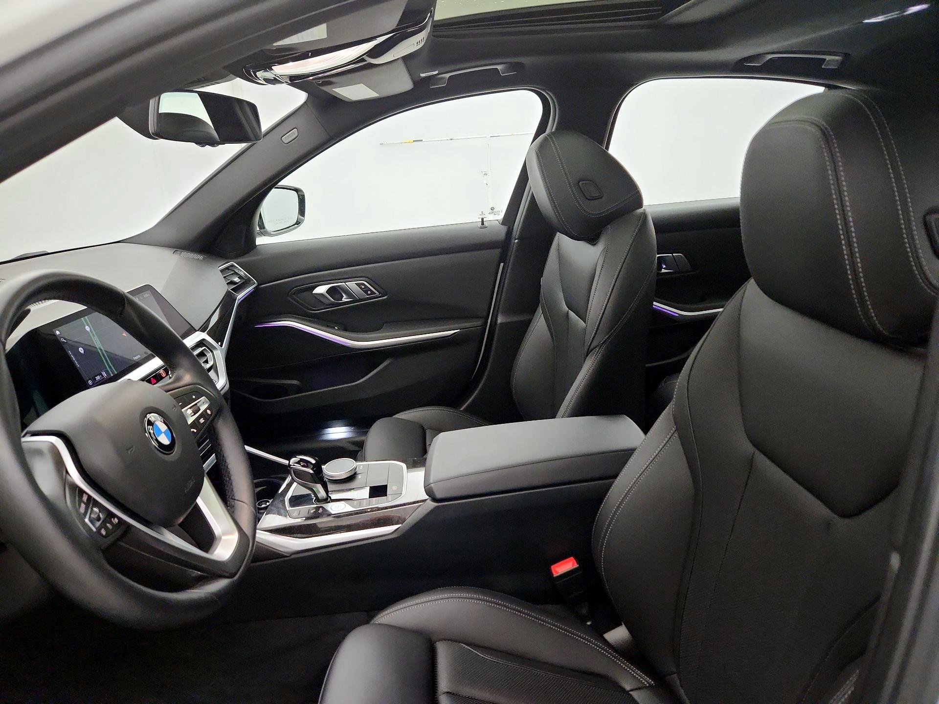 Thumbnail: 2022 BMW 3 Series - 11