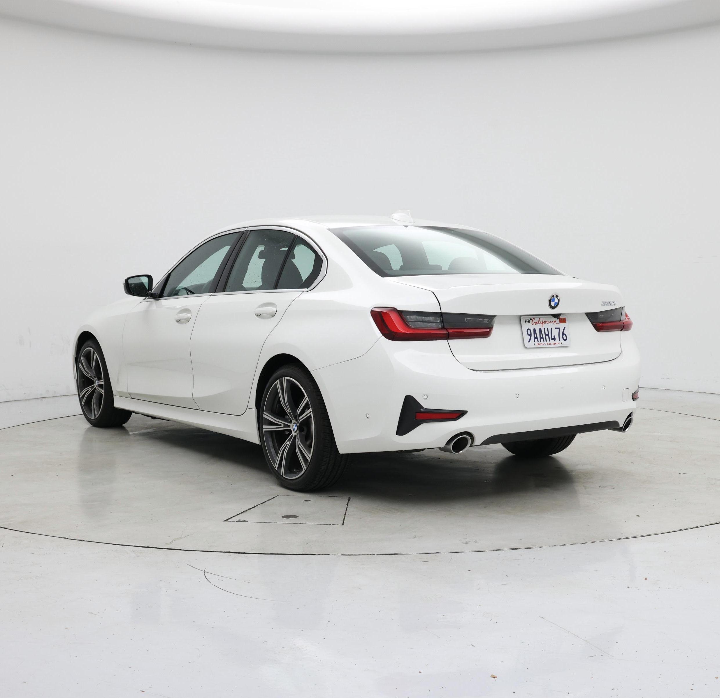Thumbnail: 2022 BMW 3 Series - 2