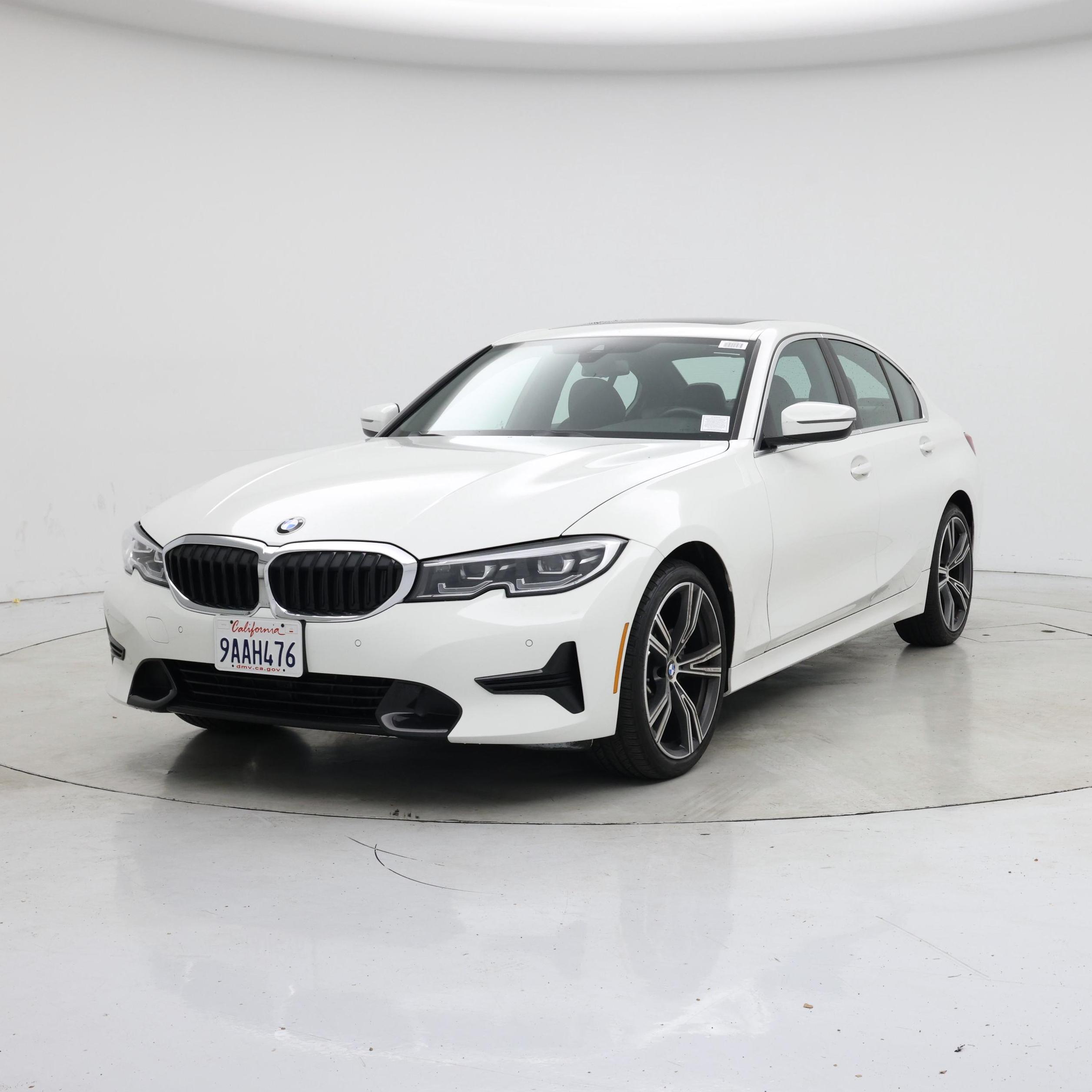 Thumbnail: 2022 BMW 3 Series - 4