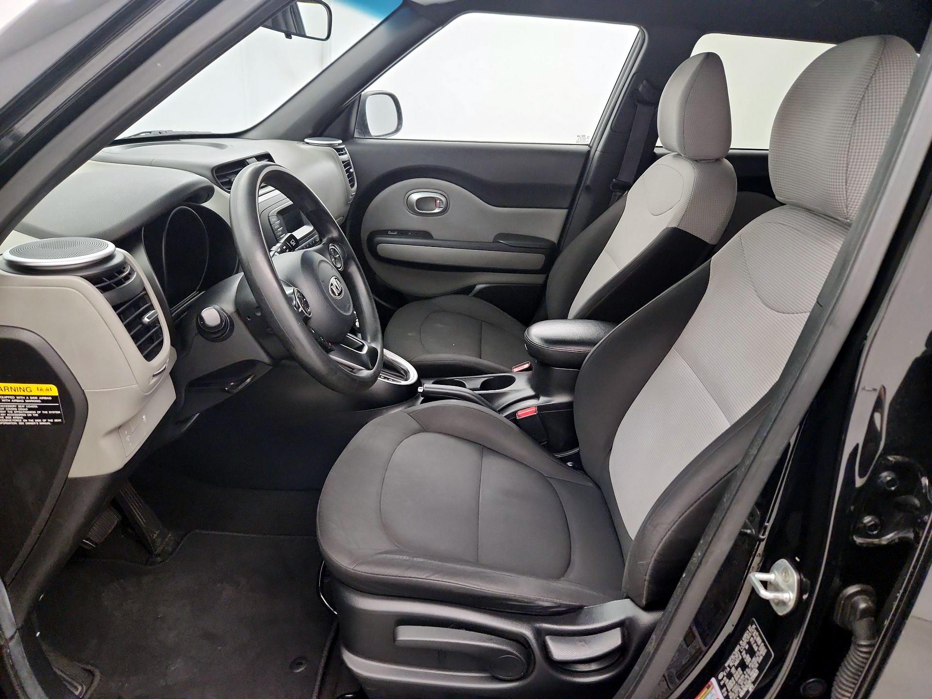 Thumbnail: 2015 Kia Soul - 11