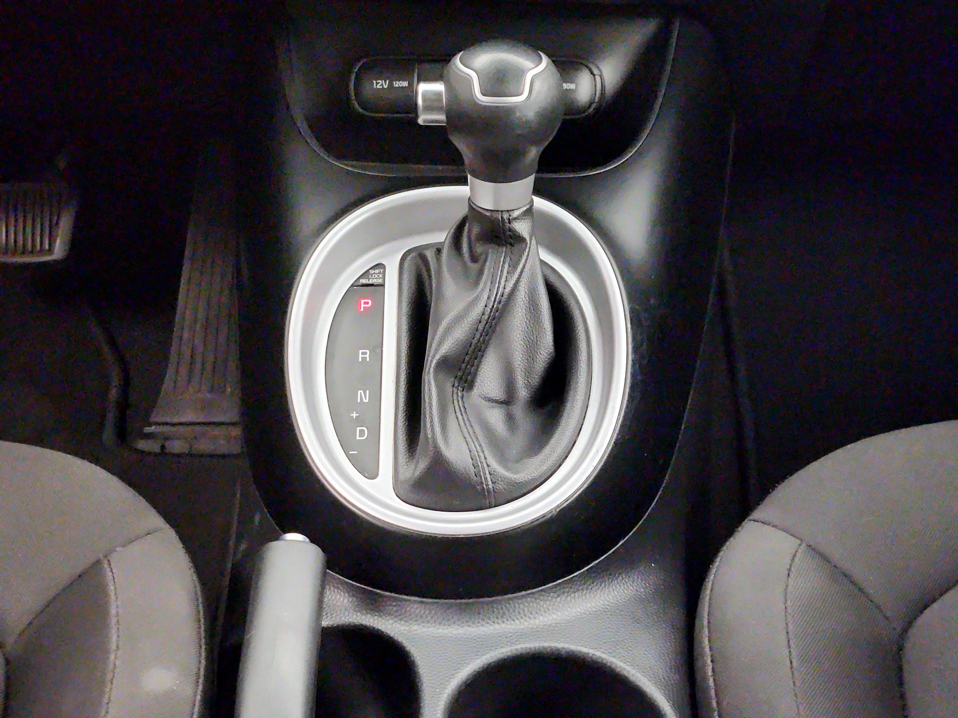 Thumbnail: 2015 Kia Soul - 16