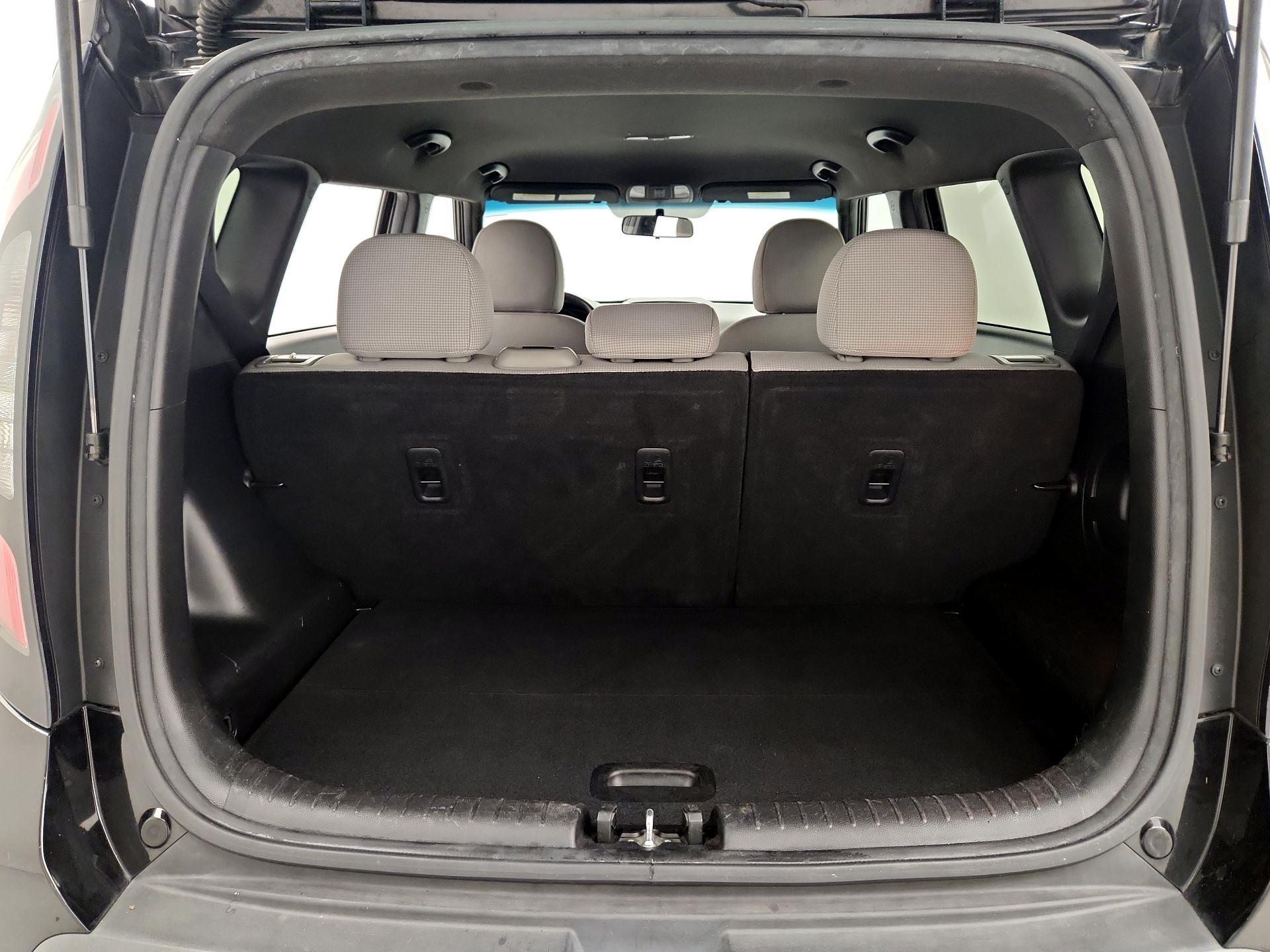 Thumbnail: 2015 Kia Soul - 19