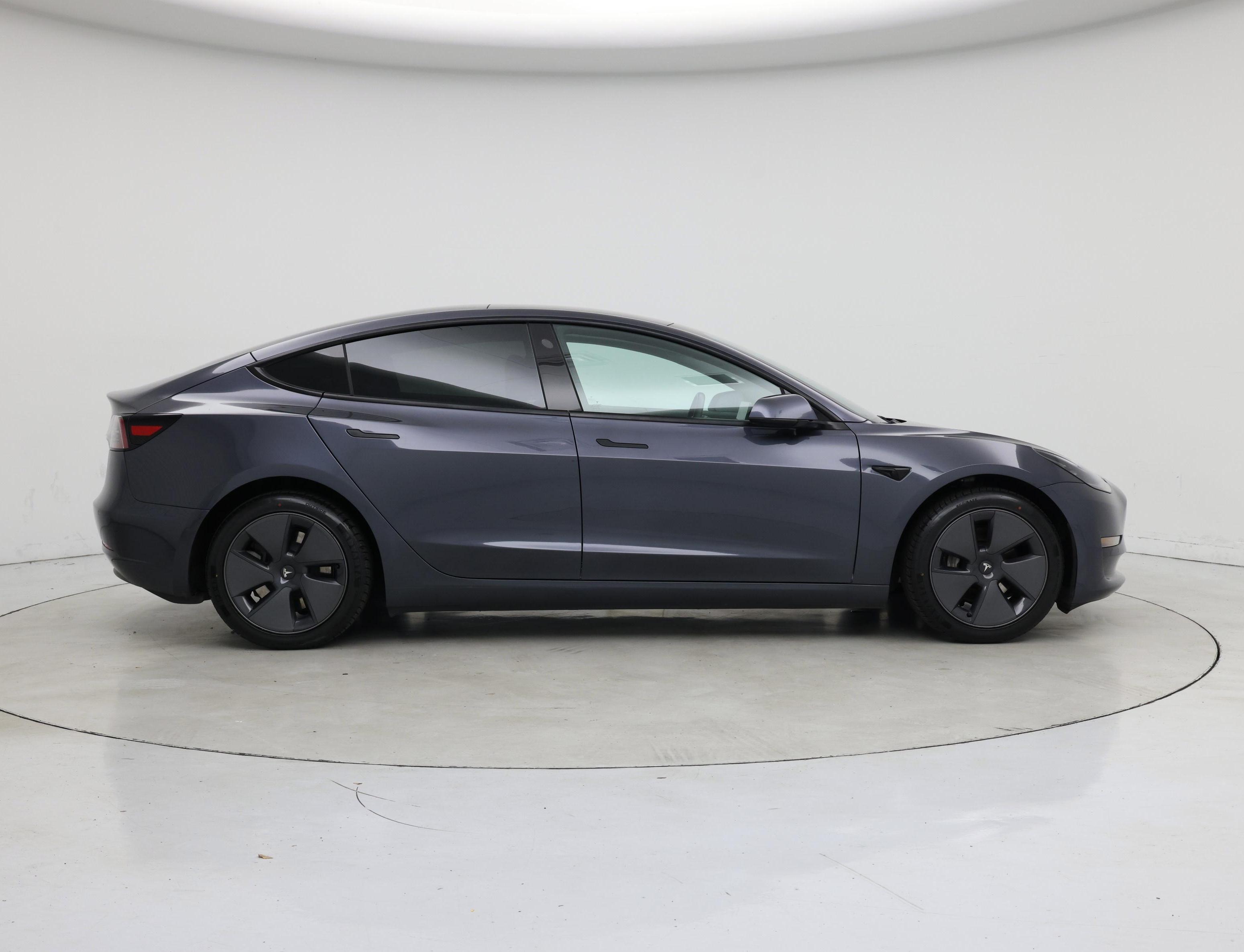 Thumbnail: 2021 Tesla Model 3 - 7