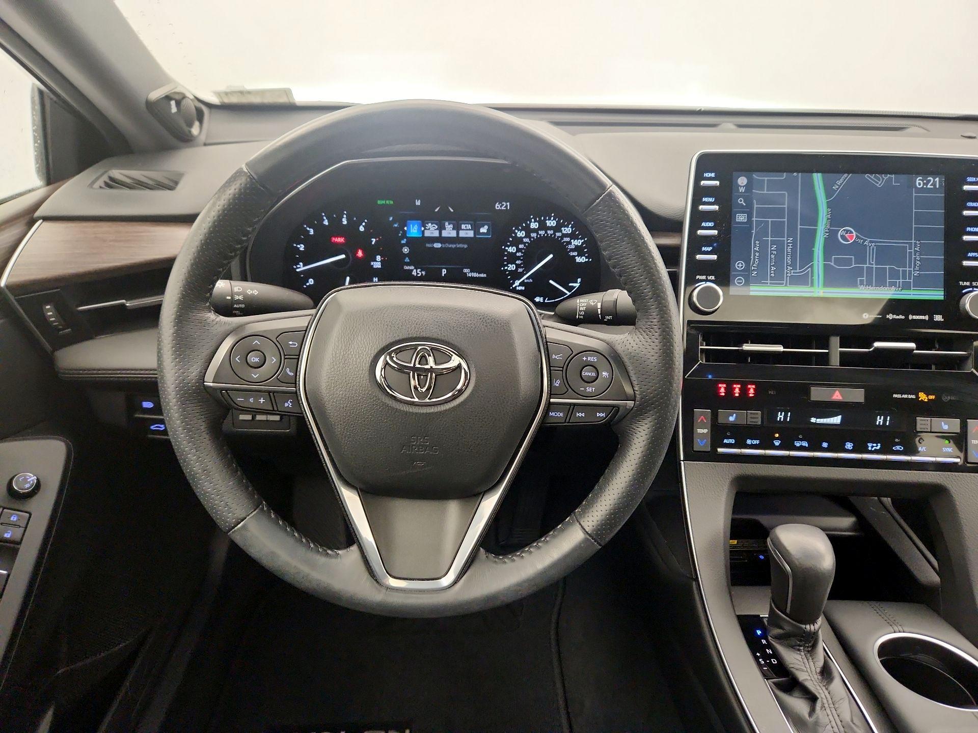 Thumbnail: 2021 Toyota Avalon - 10